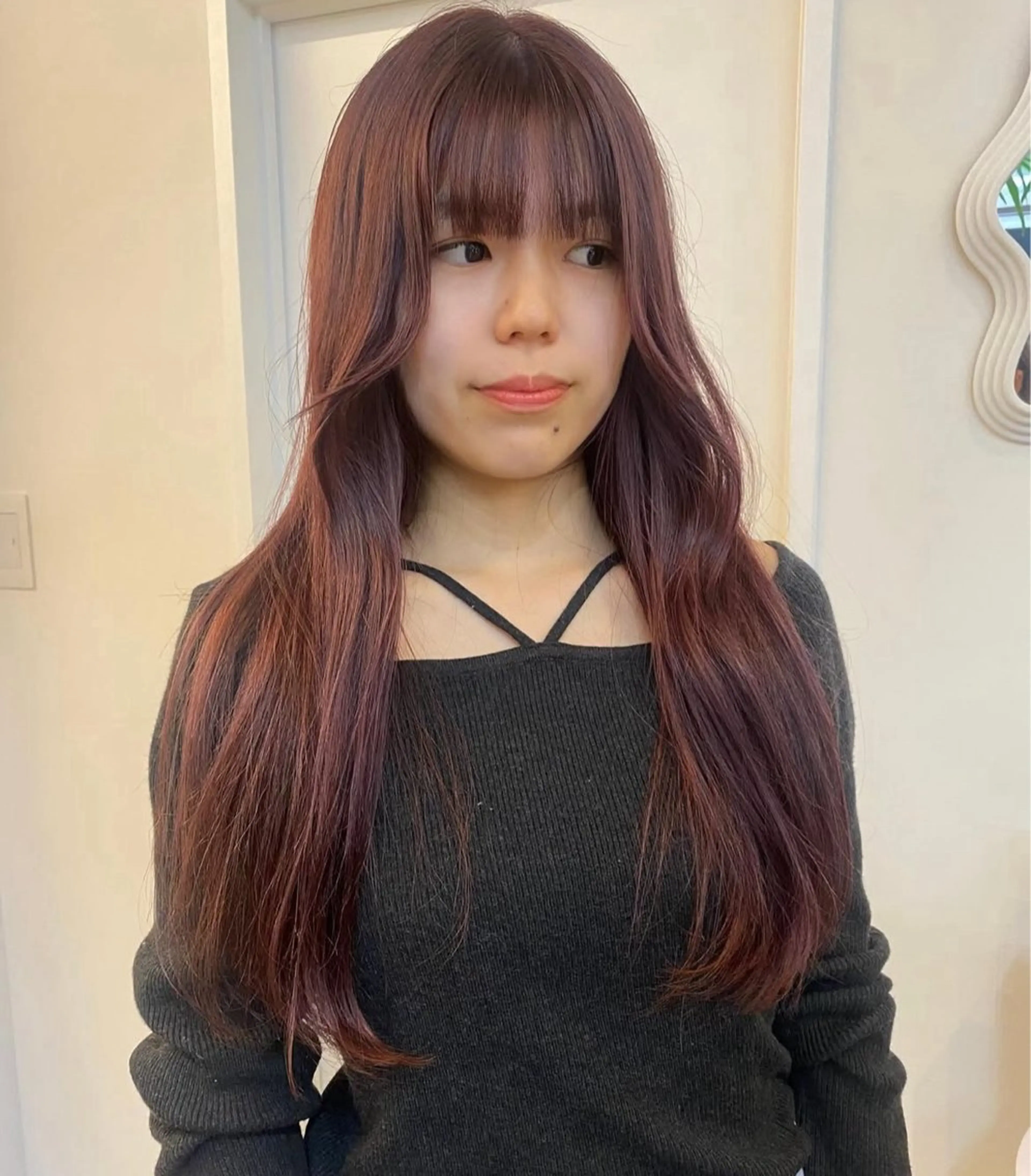 セミロング カラー tomu/大名/艶髪 髪質改善/透明感のヘアスタイル