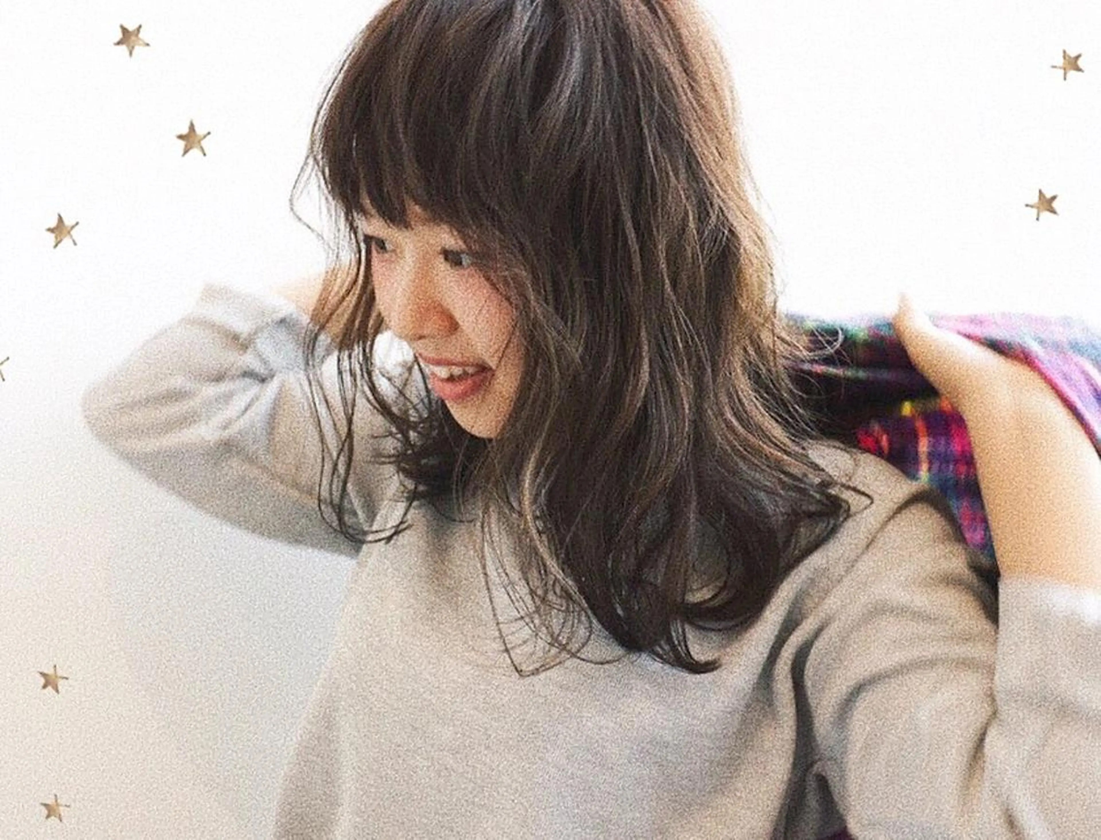 ミディアム カラー 市川 千夏のヘアスタイル