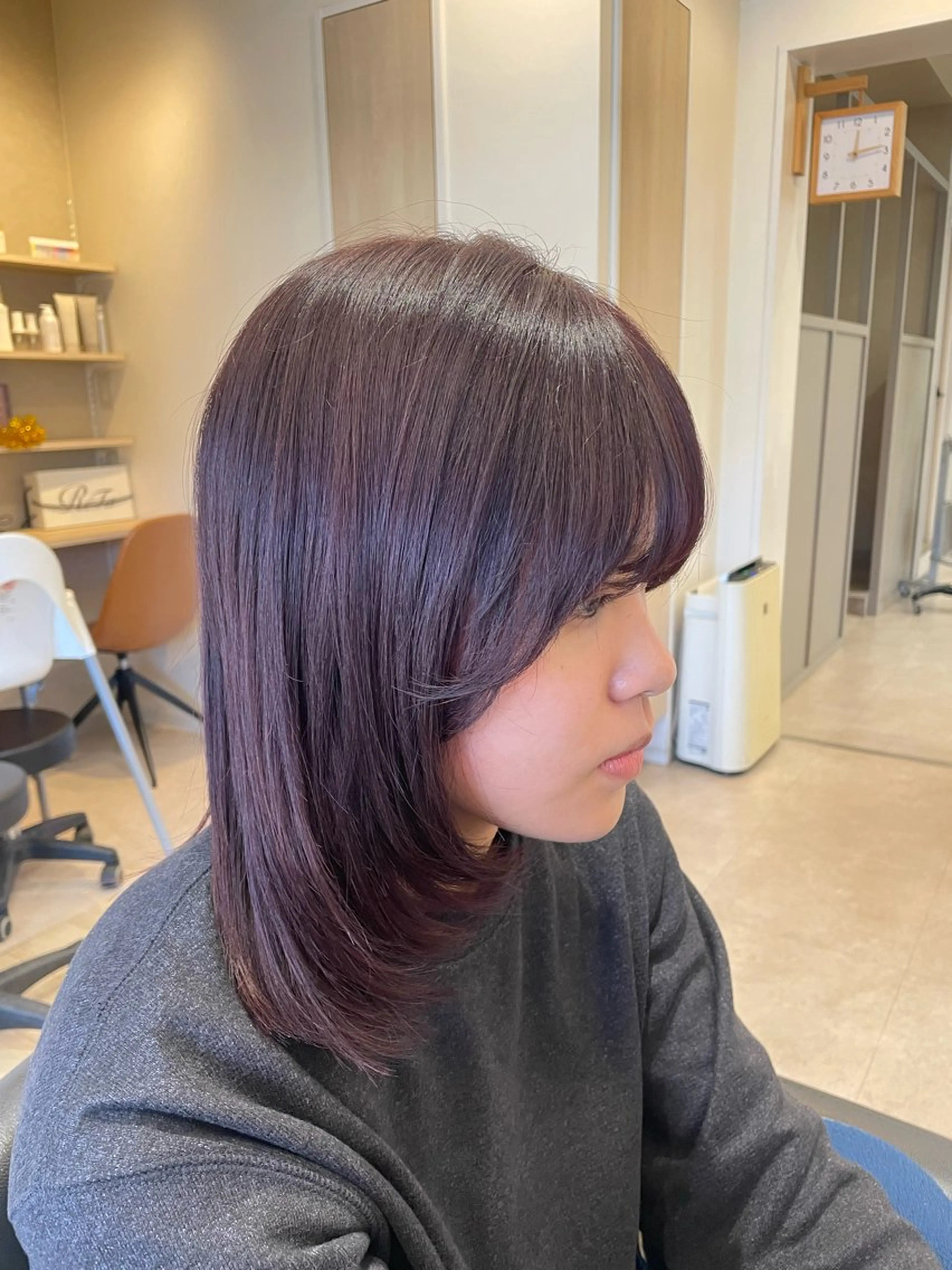 セミロング カラー レッドカラー カット ヘアカラー 小川 泉美のヘアスタイル