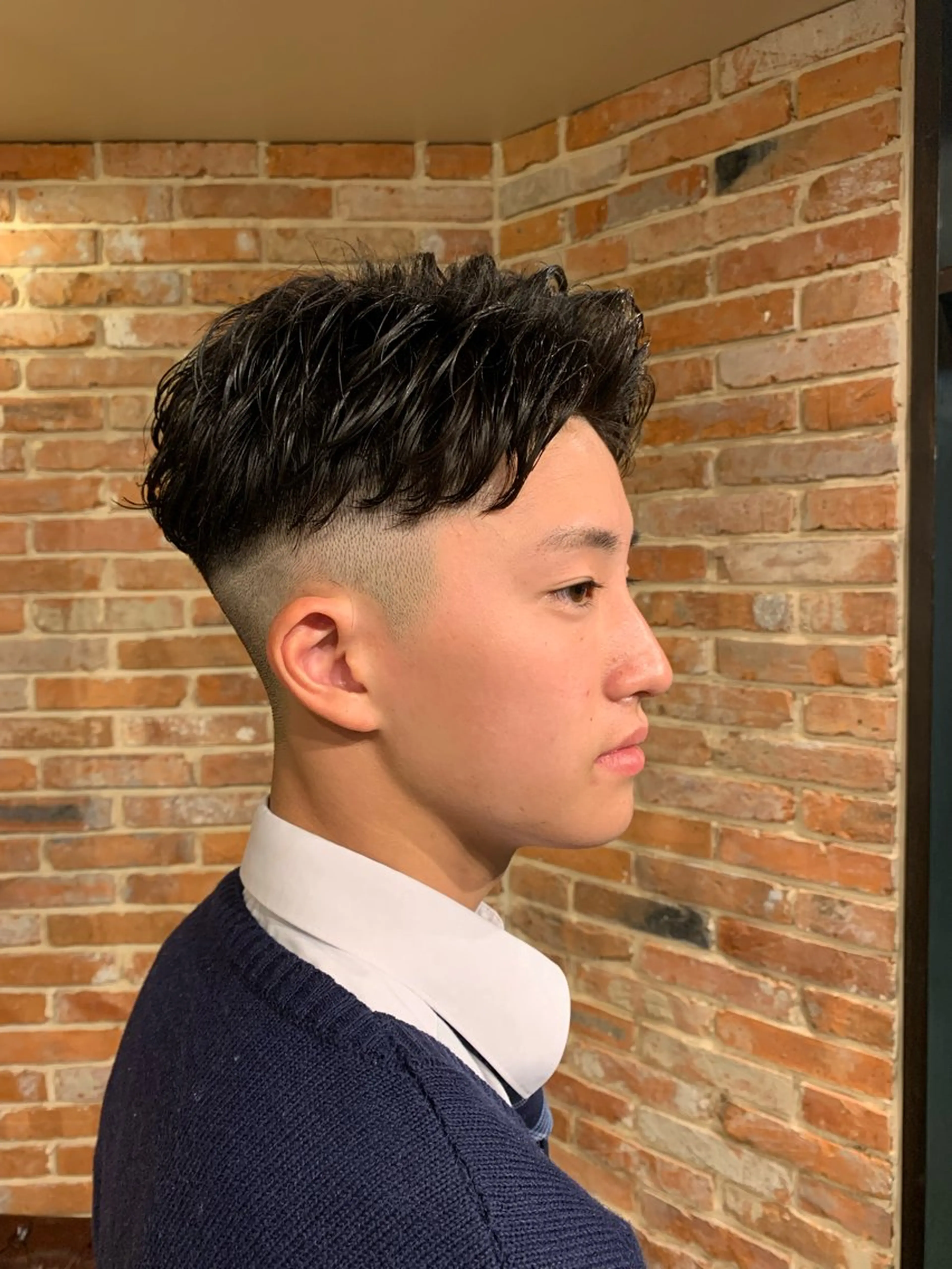 パーマ メンズ フェードカット メンズパーマ ニュアンスパーマ 小野 友誠のヘアスタイル