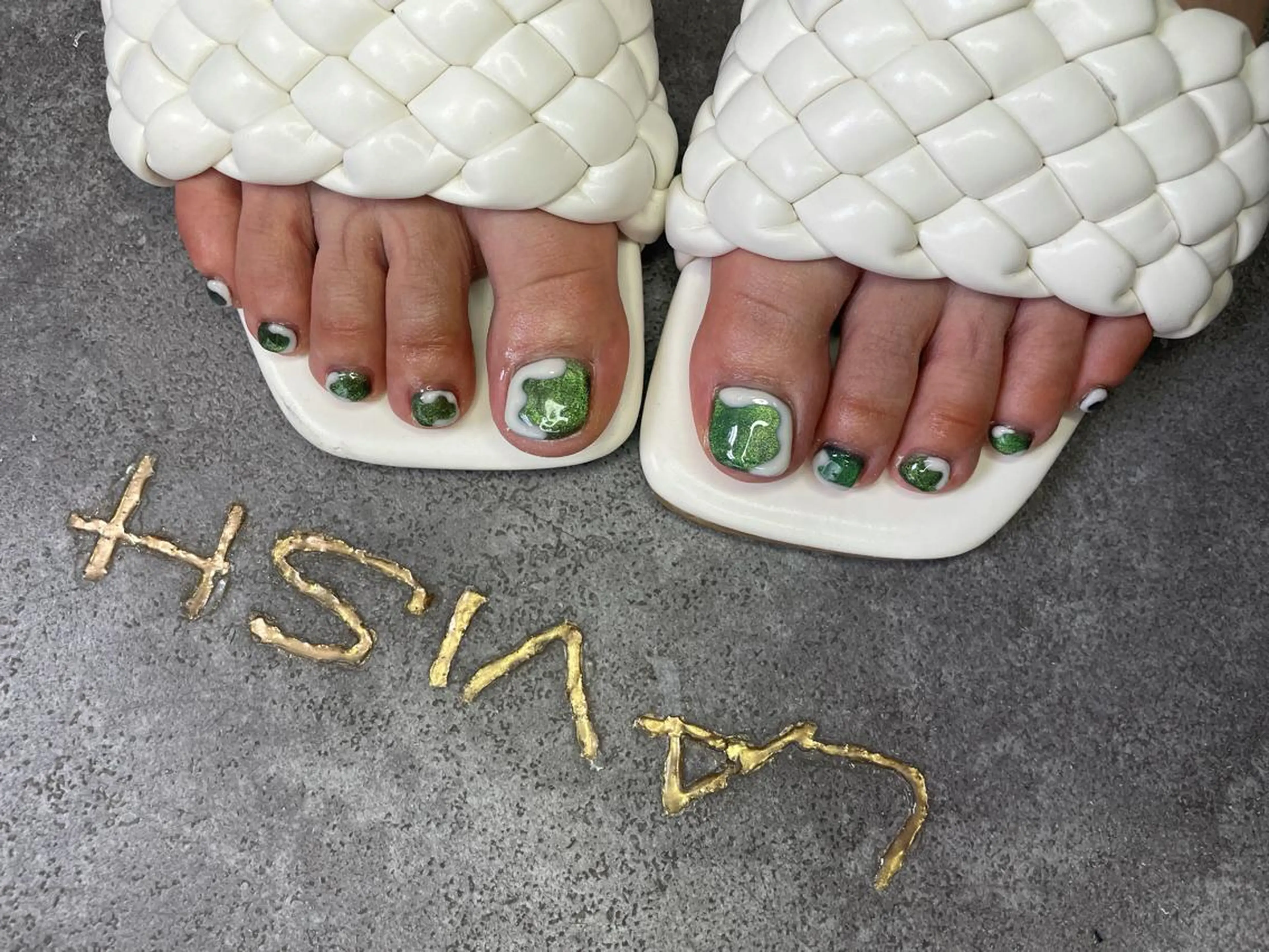 ネイル LAVISH nail salonのヘアスタイル