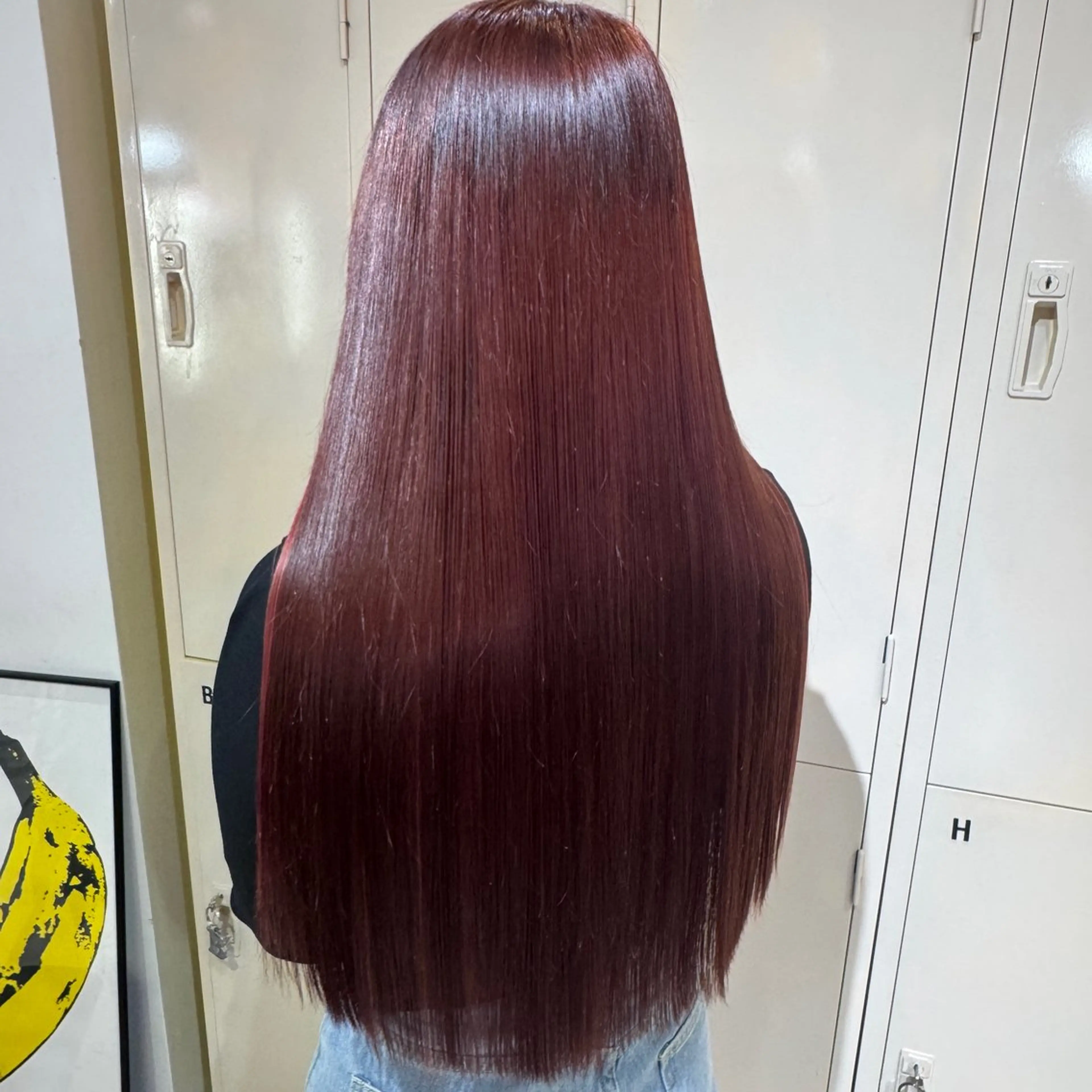 ロング ヘアカラー トリートメント 艶髪ハイトーン× ボブ🥣アイネのヘアスタイル