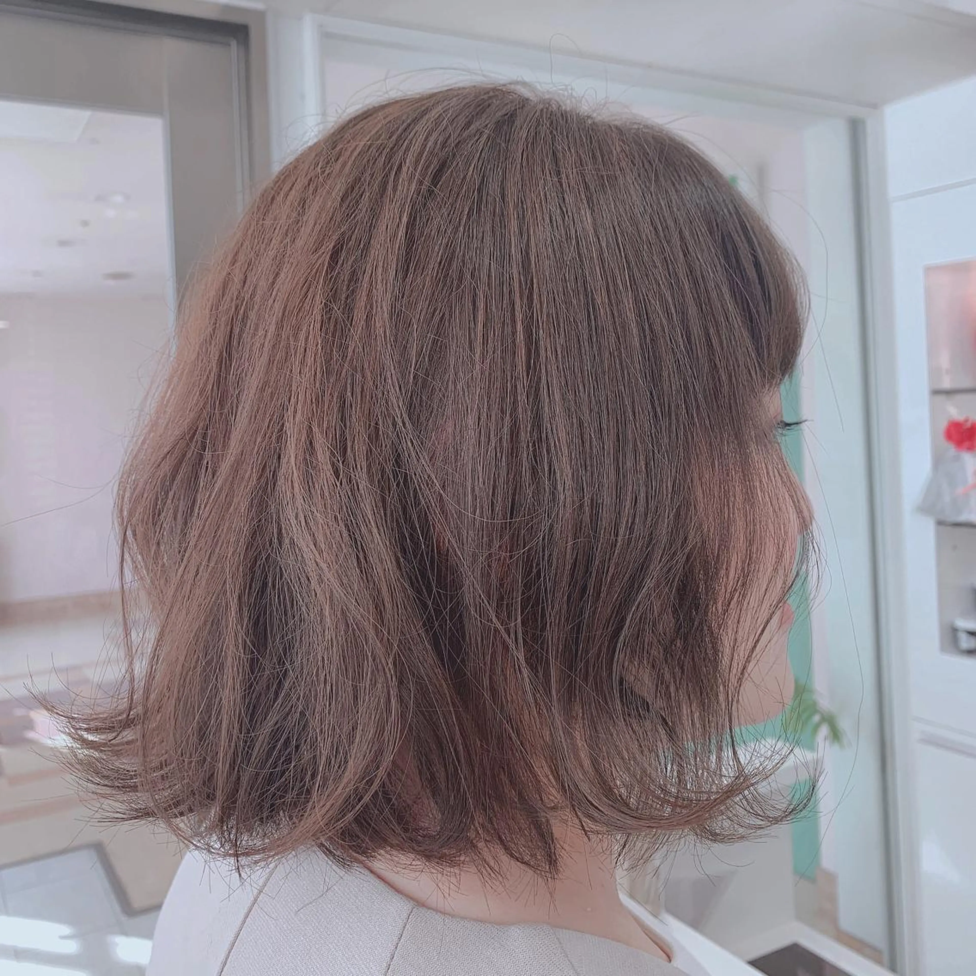 カラー La Sente東 寿恵のヘアスタイル