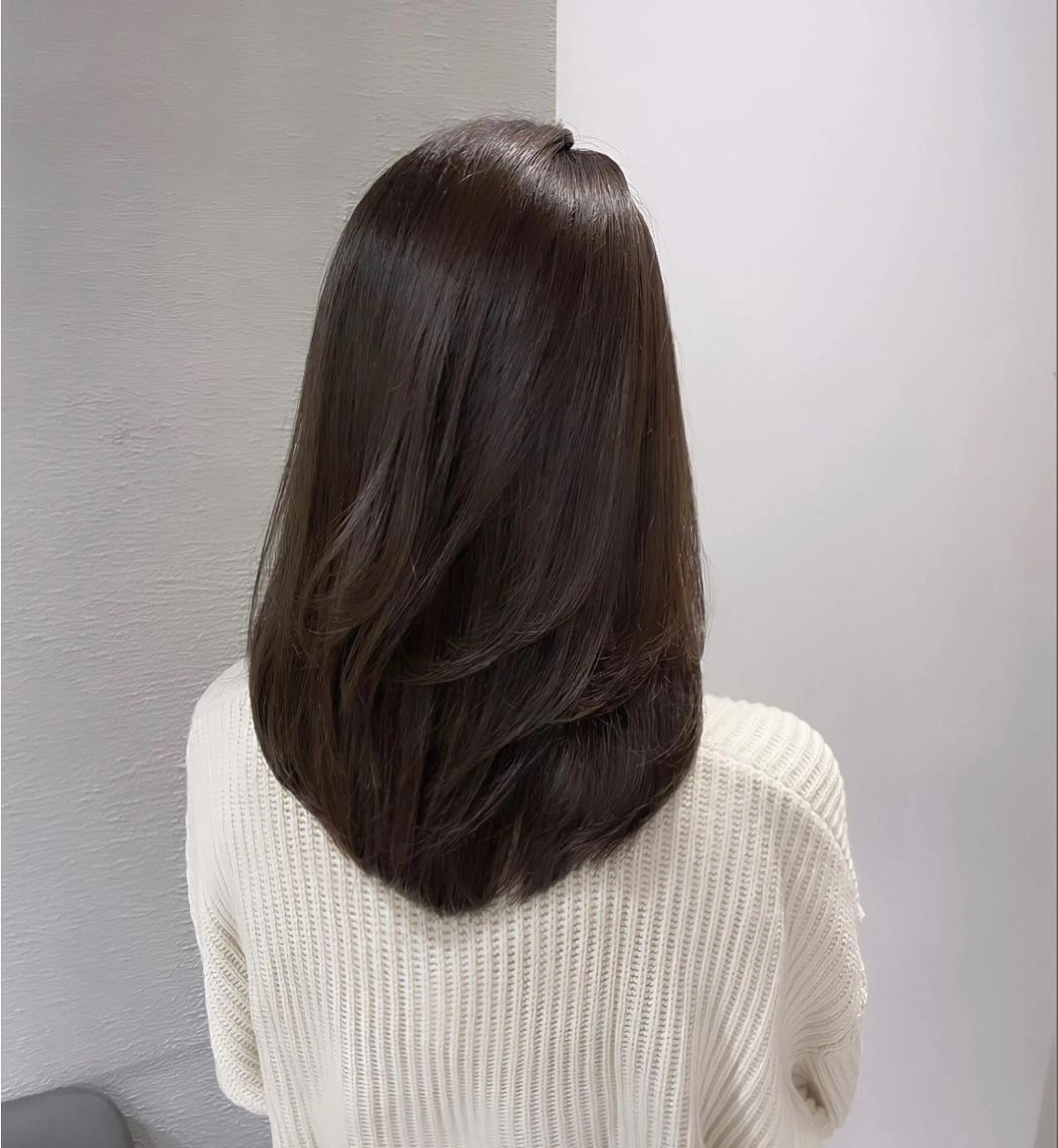 ロング カット ヘアカラー トリートメント 銀座／レイヤーカット 🤍内野すみれのヘアスタイル