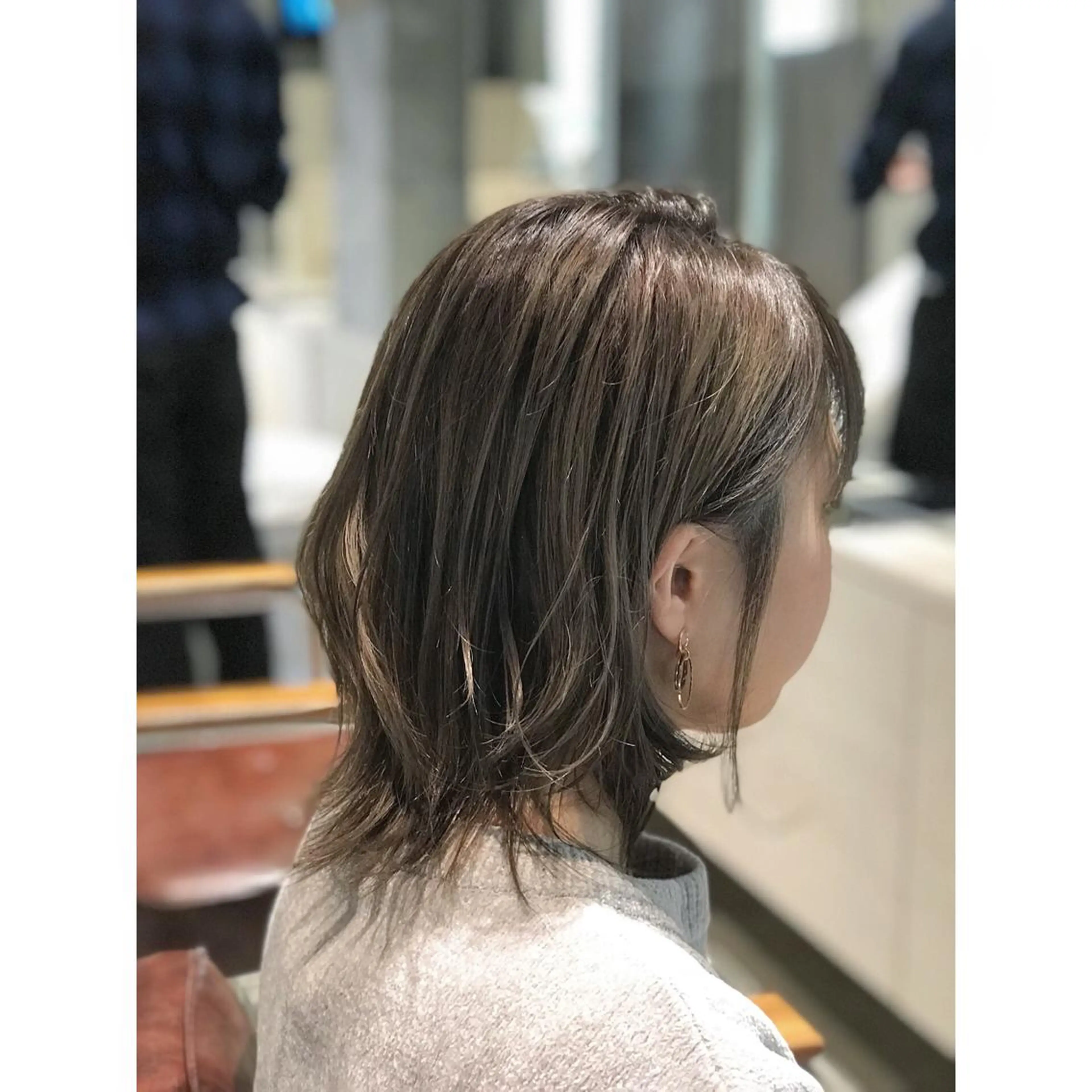 ショート カラー グレージュ Maeda マエダのヘアスタイル