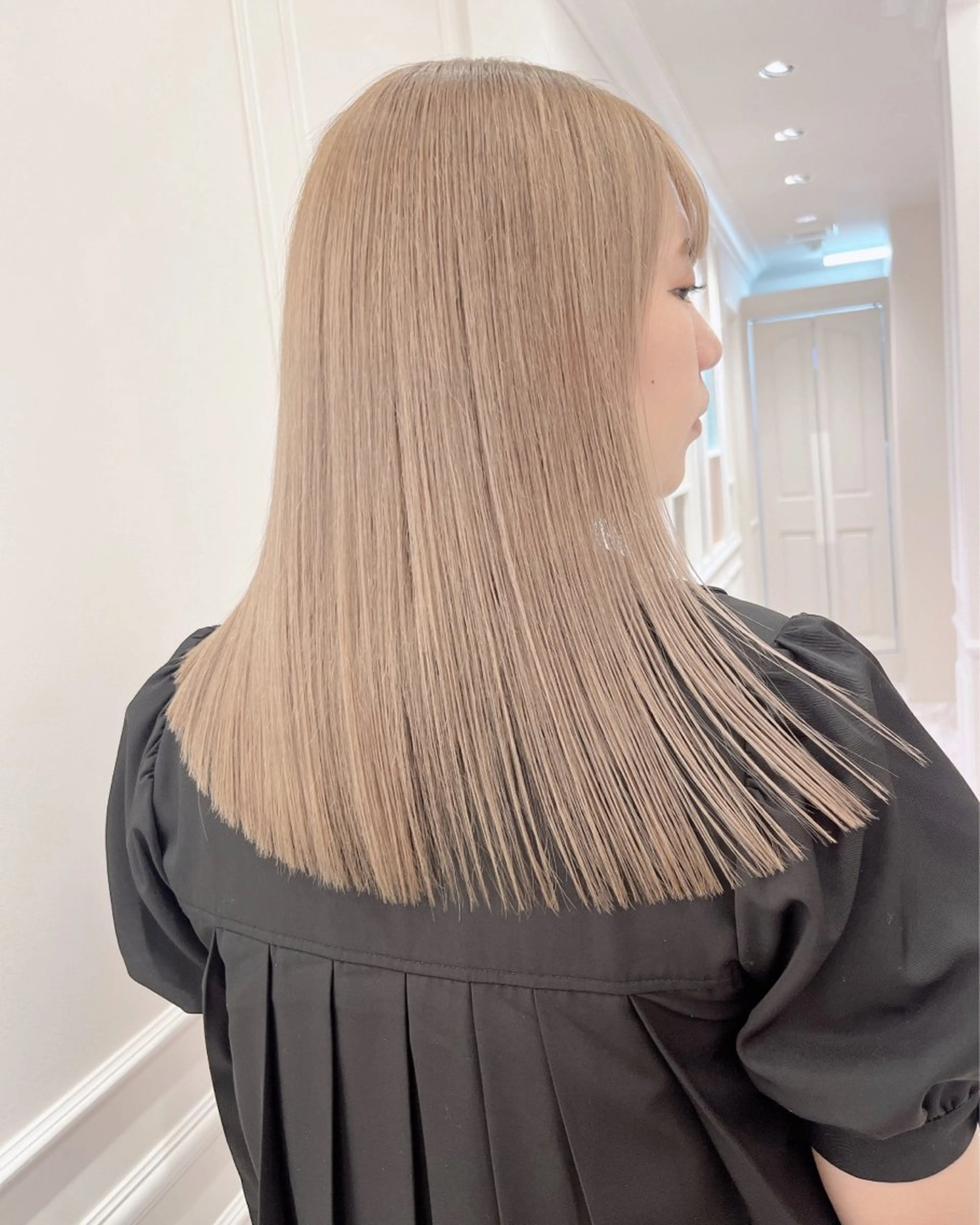 ミディアム カラー ヘアカラー トリートメント 🎀可愛くします💗 空きあり✨のヘアスタイル