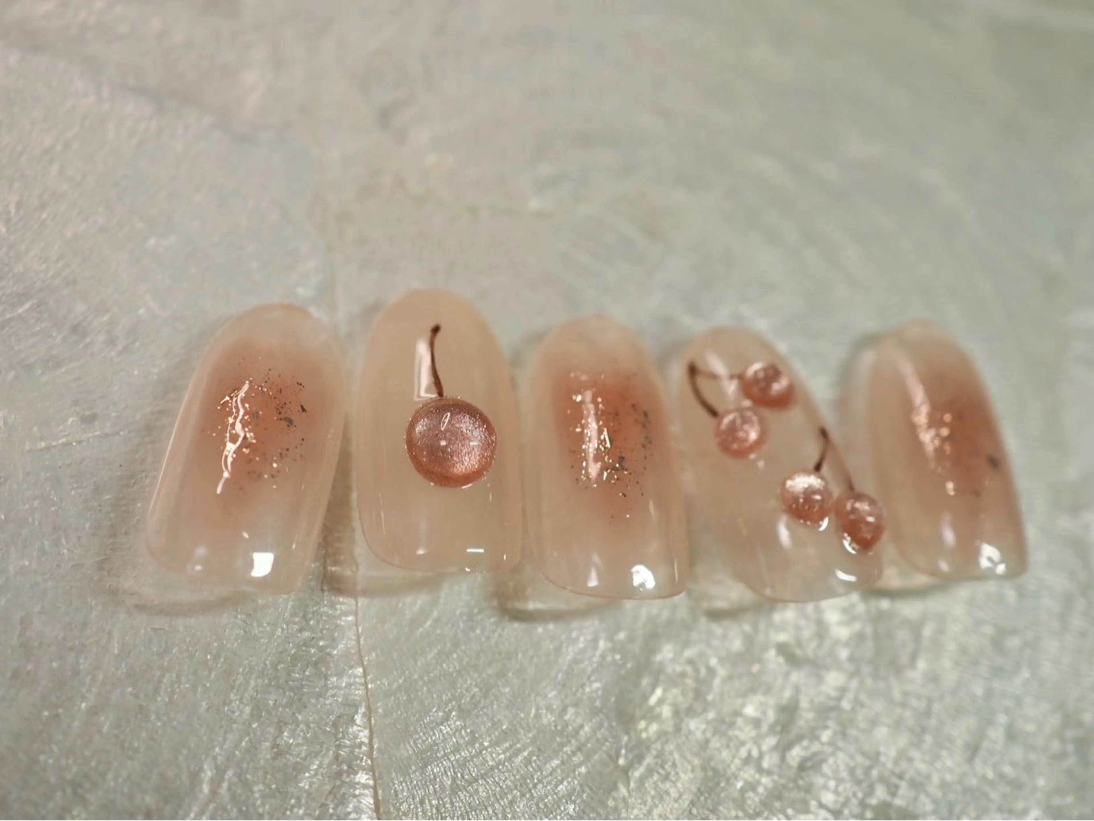 ネイル オーロラネイル 桜ネイル フラワーネイル フットネイル フレンチネイル ハンドネイル kiki nail たまプラーザのネイルデザイン