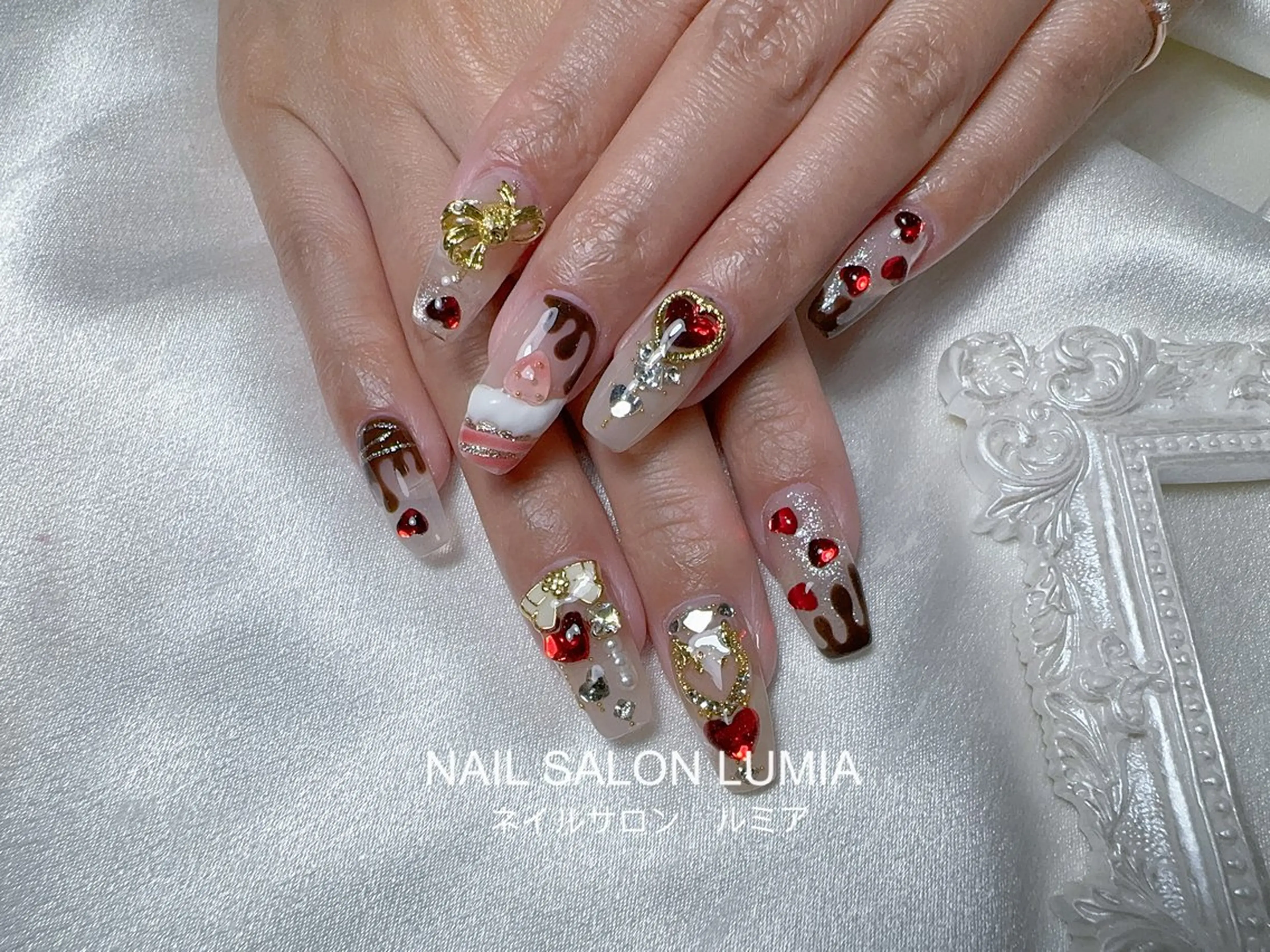 ネイル ハンドネイル ネイルサロン ルミア Lumia 店長のネイルデザイン