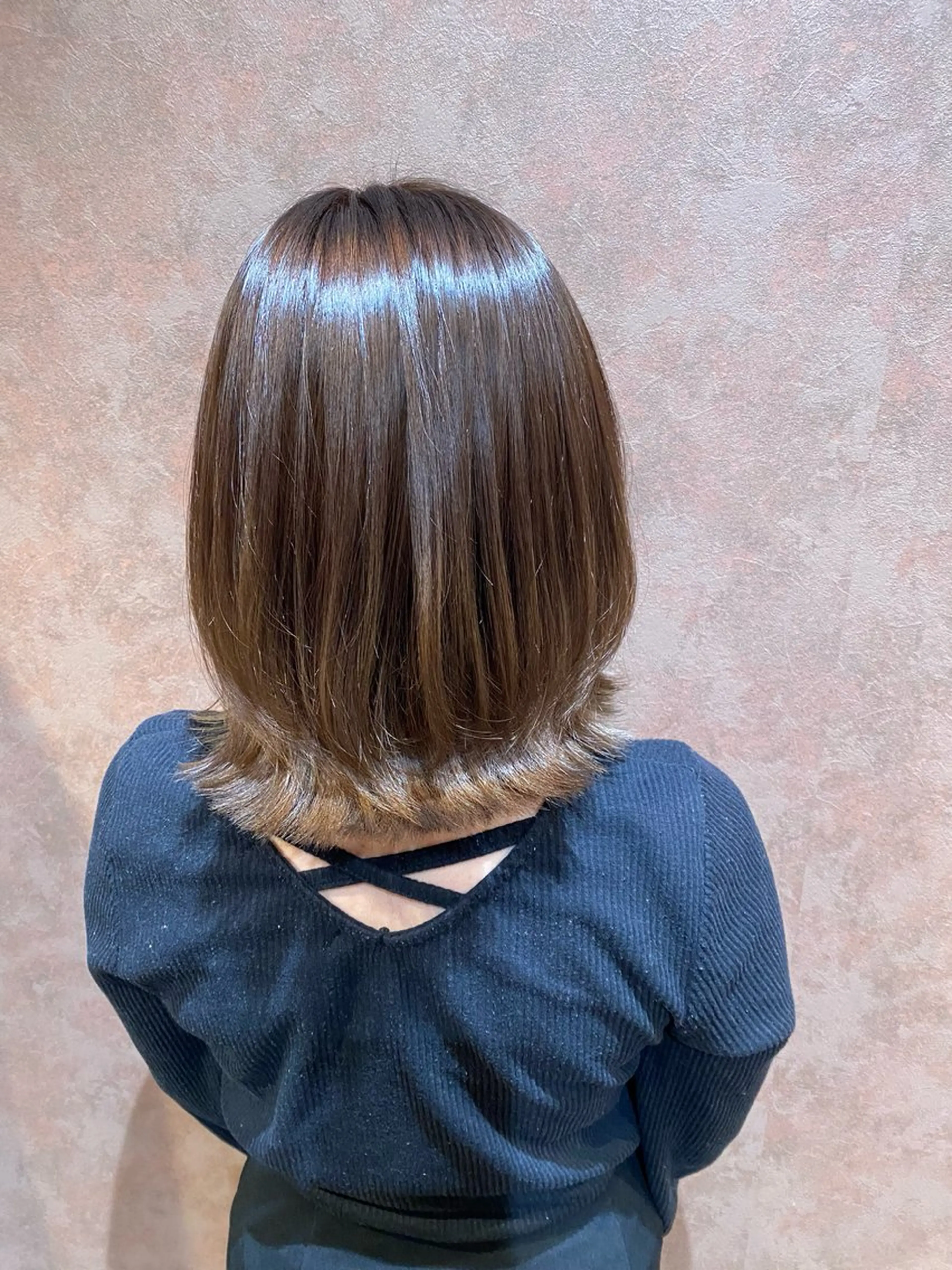 ミディアム くびれヘア くびれレイヤー レイヤーカット トリートメント カット トリートメント Lirino.Co RINKAのヘアスタイル