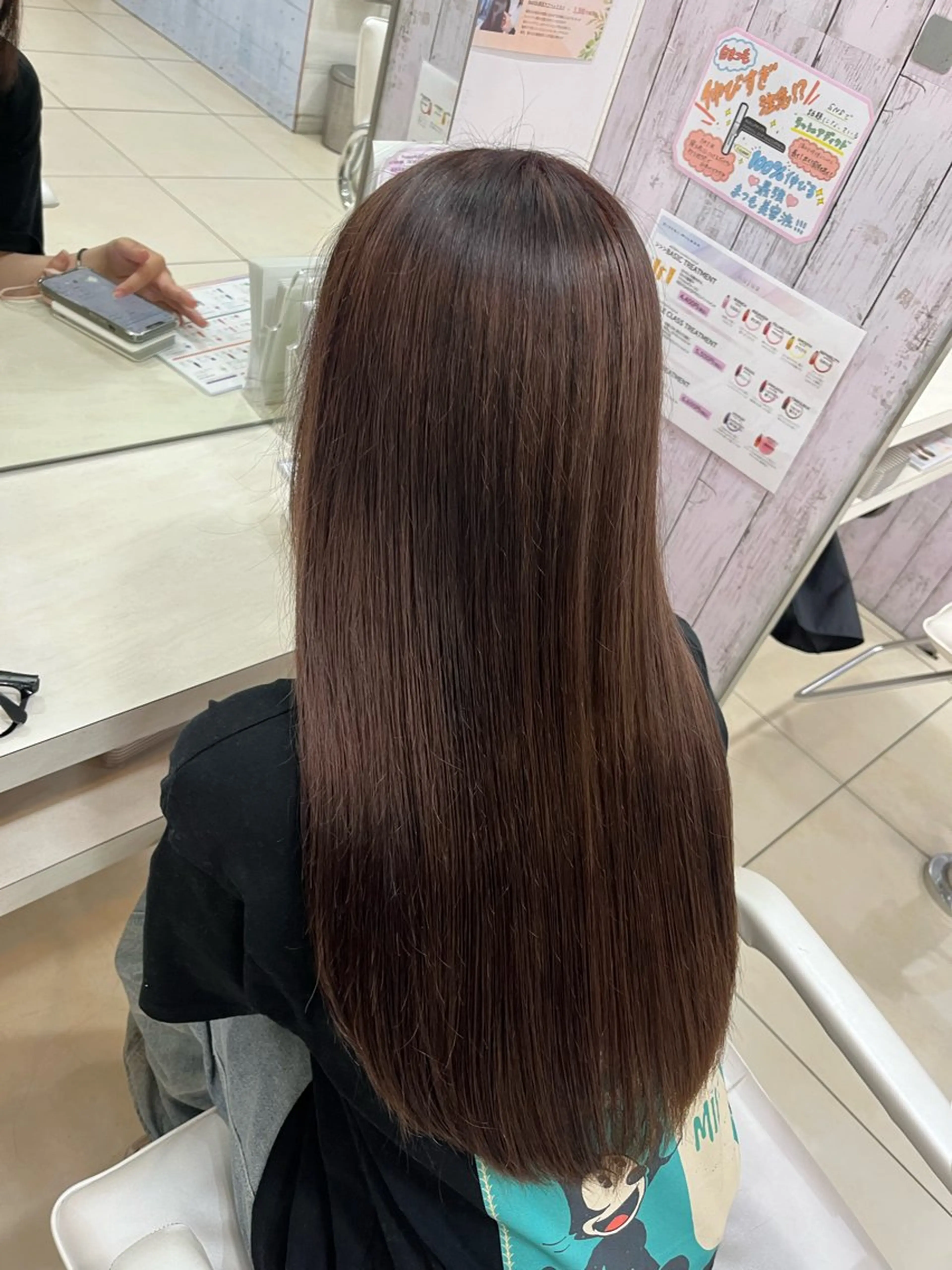 セミロング ヘアカラー トリートメント 【髪質改善カラー】 あむ·. ⟡ 🖤のヘアスタイル