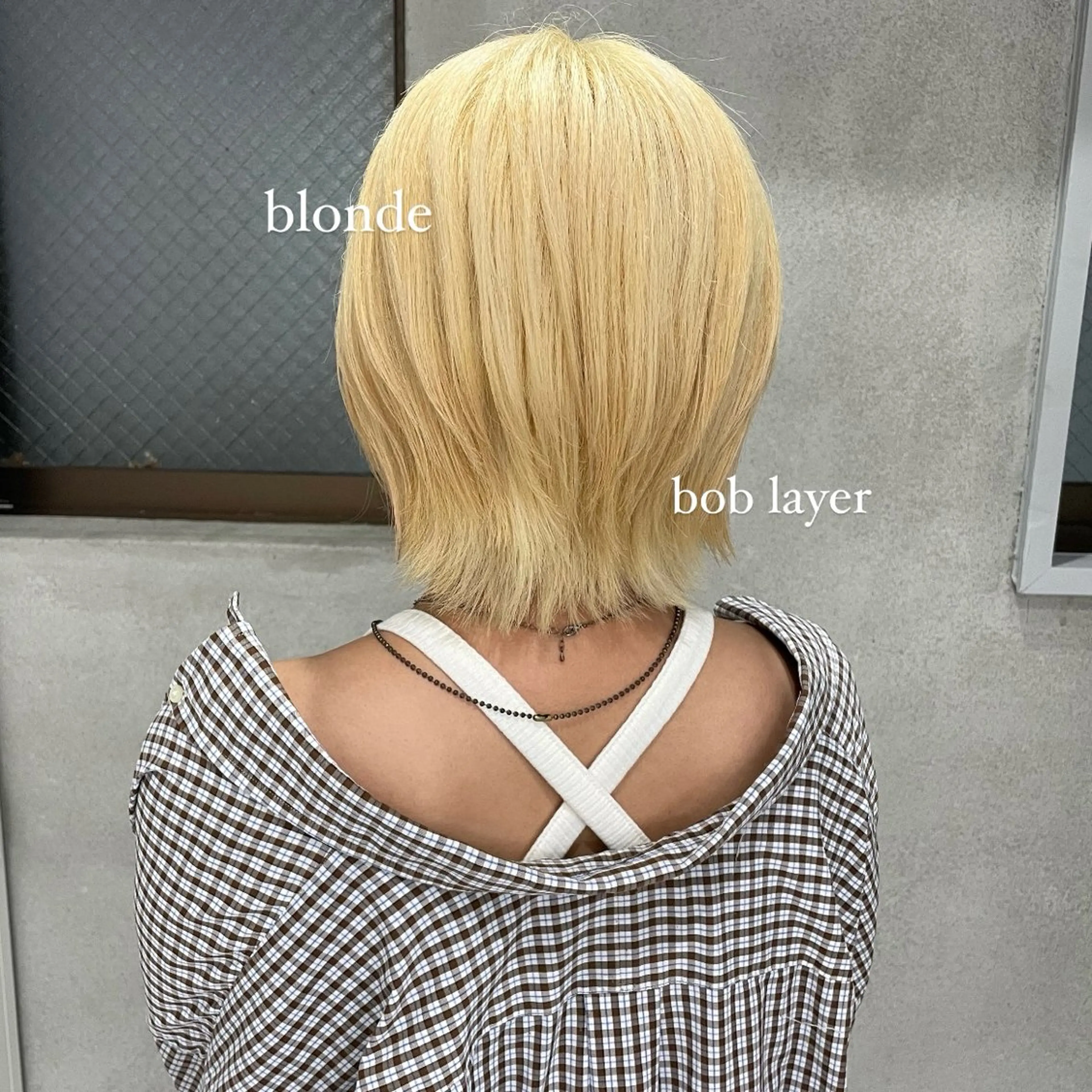 ショート カラー 抜きっぱなしブロンド ブロンド ヘアカラー ハイトーン/ボブ /HBL/AYUNAのヘアスタイル