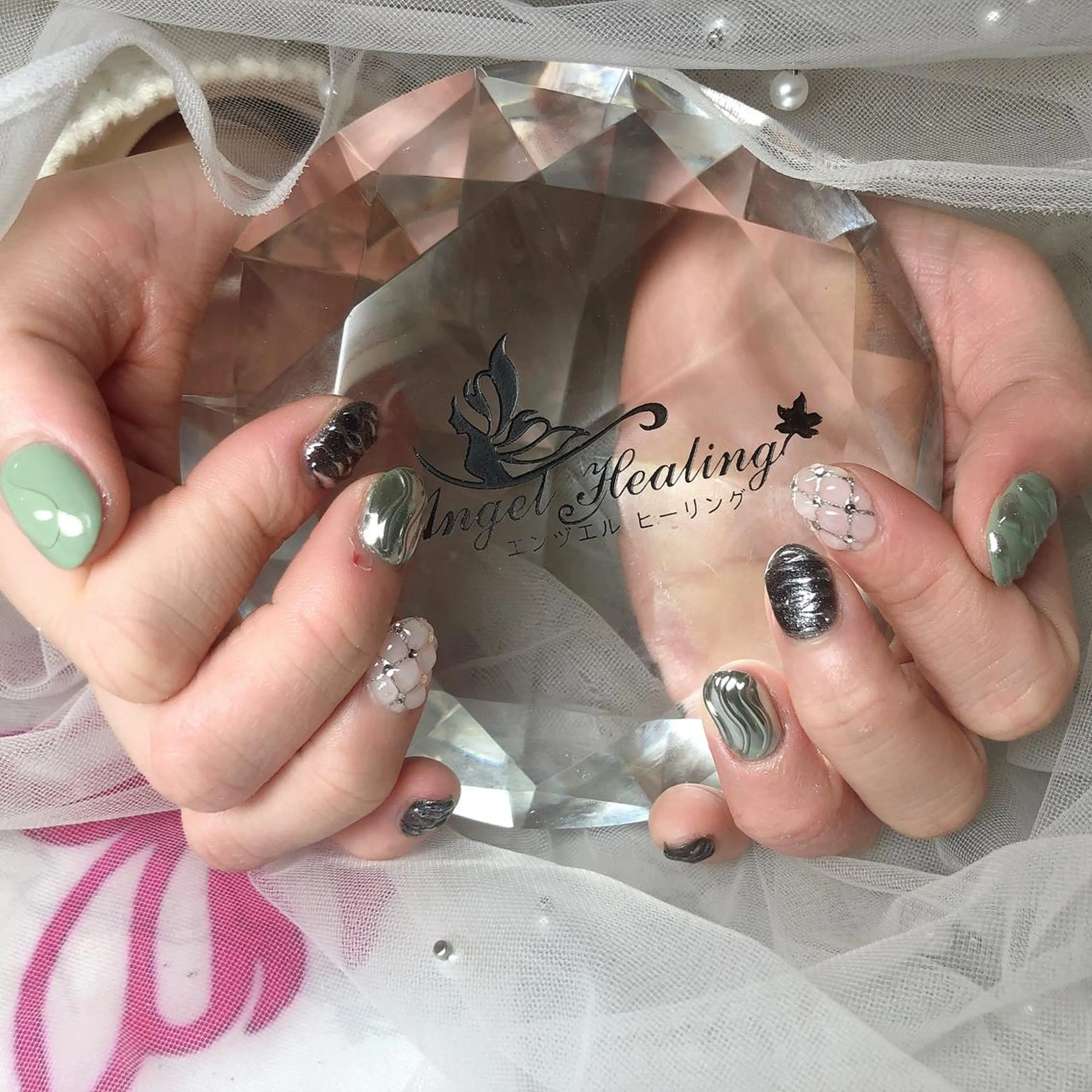 ネイル エンジェル ヒーリング 矢場町店のネイルデザイン