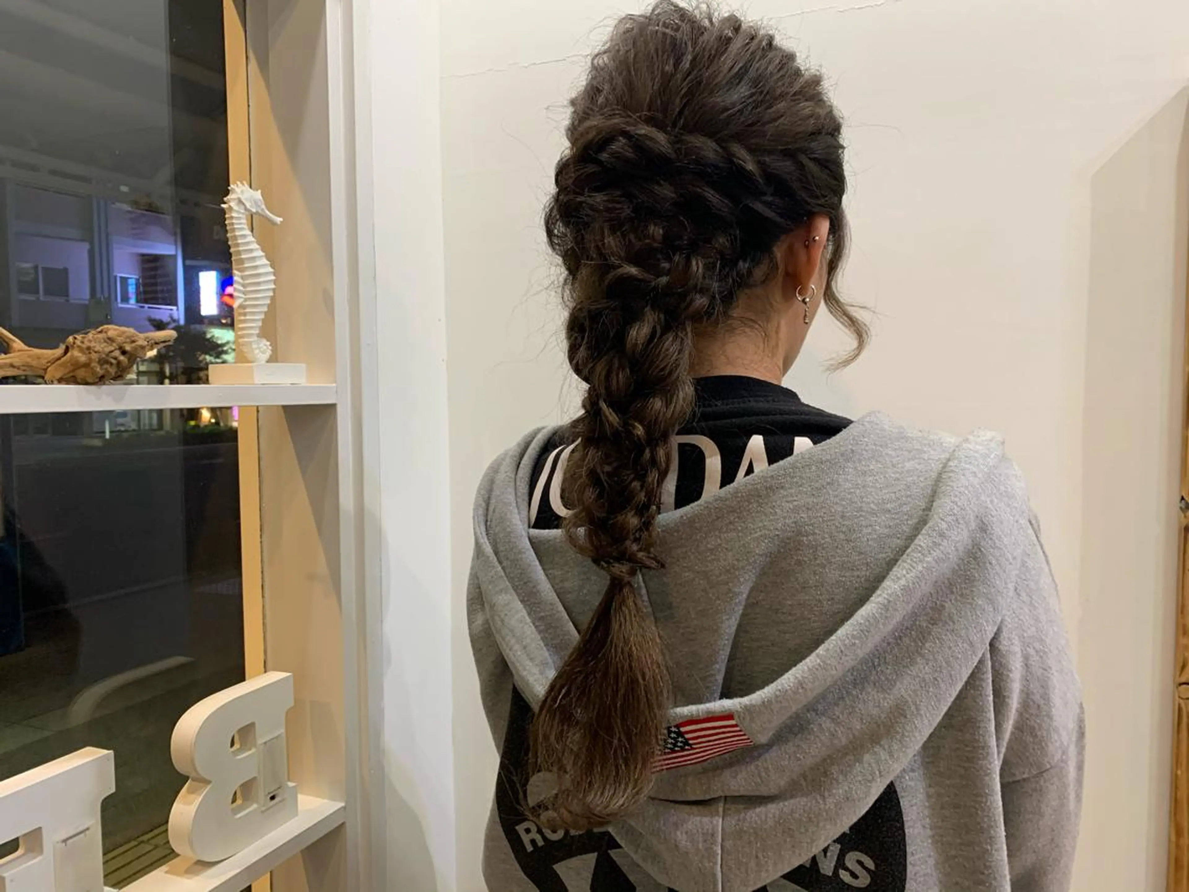 ロング カラー パーマ ヘアアレンジ メンズ キッズ ネイル マツエク・マツパ アイブロウ 🤍韓国風レイヤー/ 艶髪🤍鳥越美羽のヘアスタイル