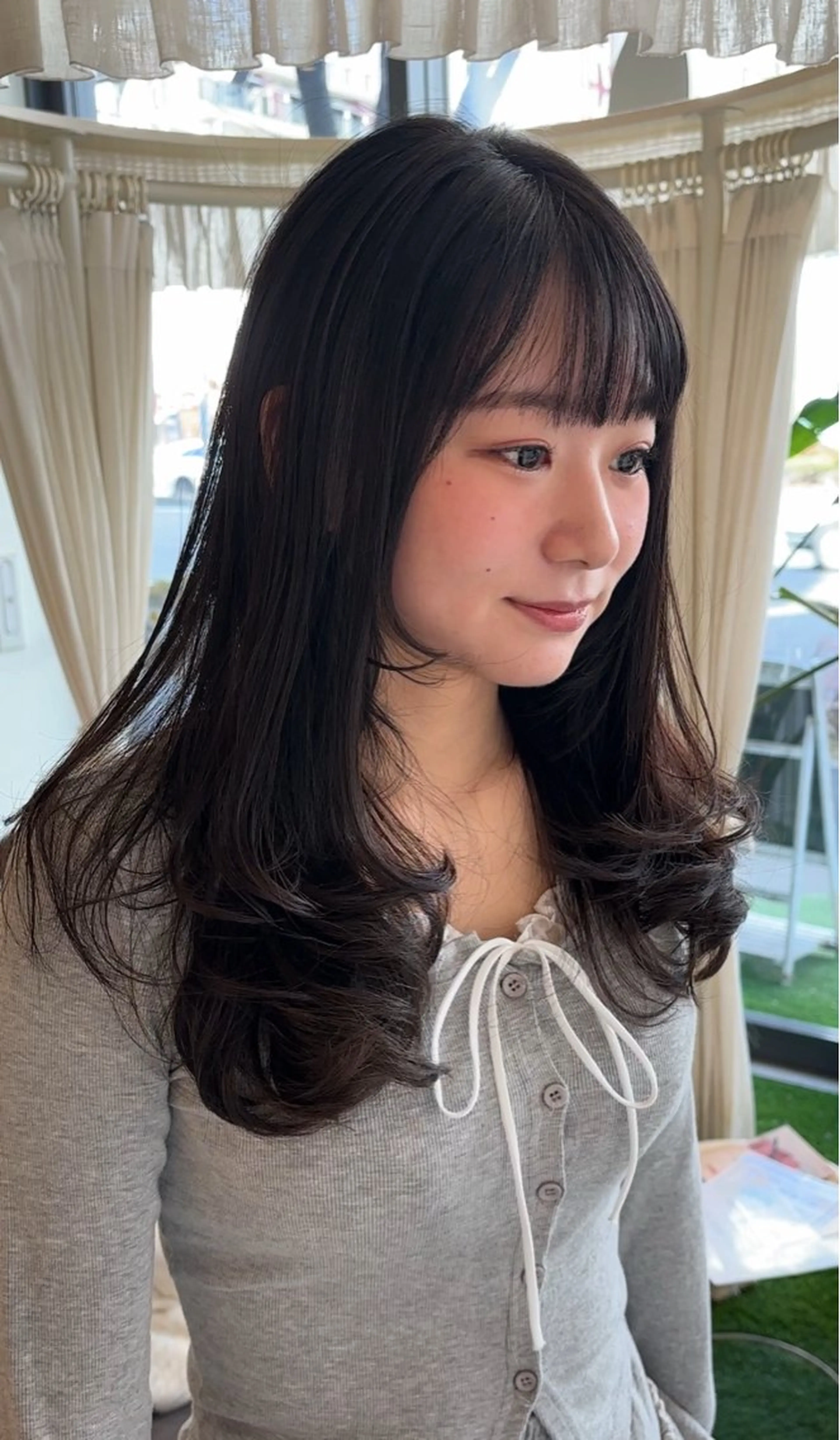 ロング カラー 顔周りカット レイヤーカット カット ヘアカラー トリートメント レイヤーカット✨ 艶髪藤野のヘアスタイル