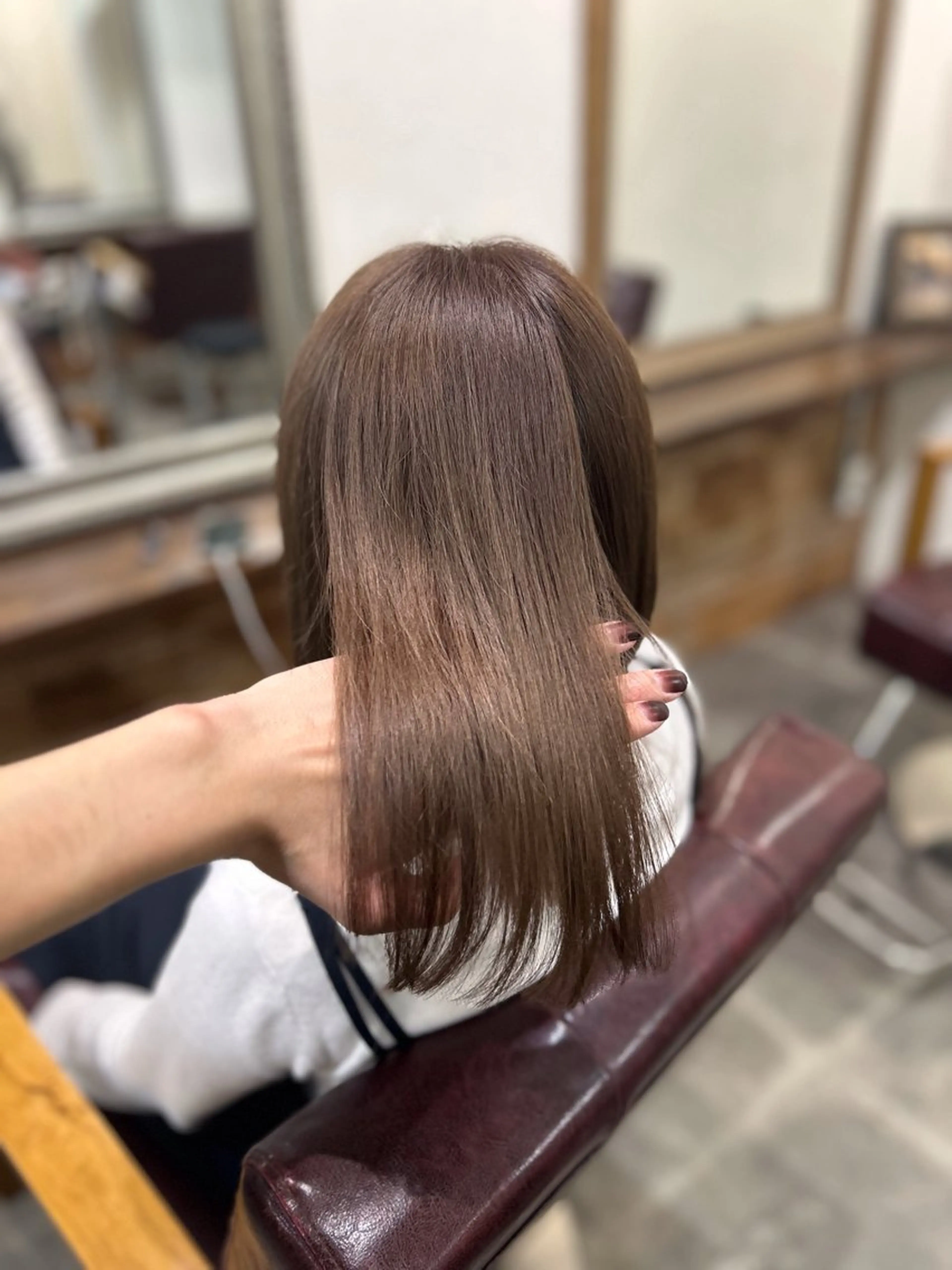 セミロング カラー ヘアカラー トリートメント Cecil hair なんば店のヘアスタイル