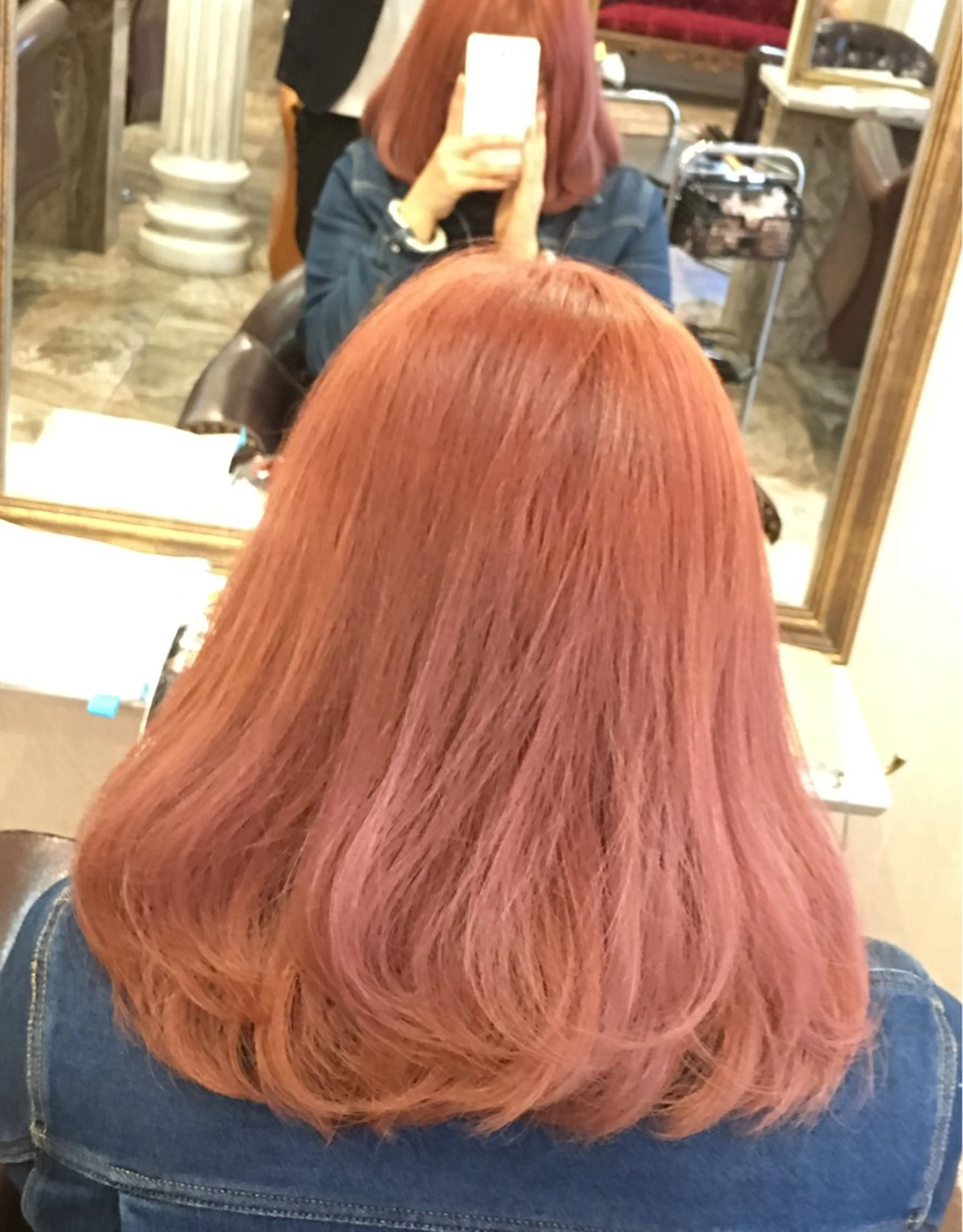 カラー 塚本 昂のヘアスタイル