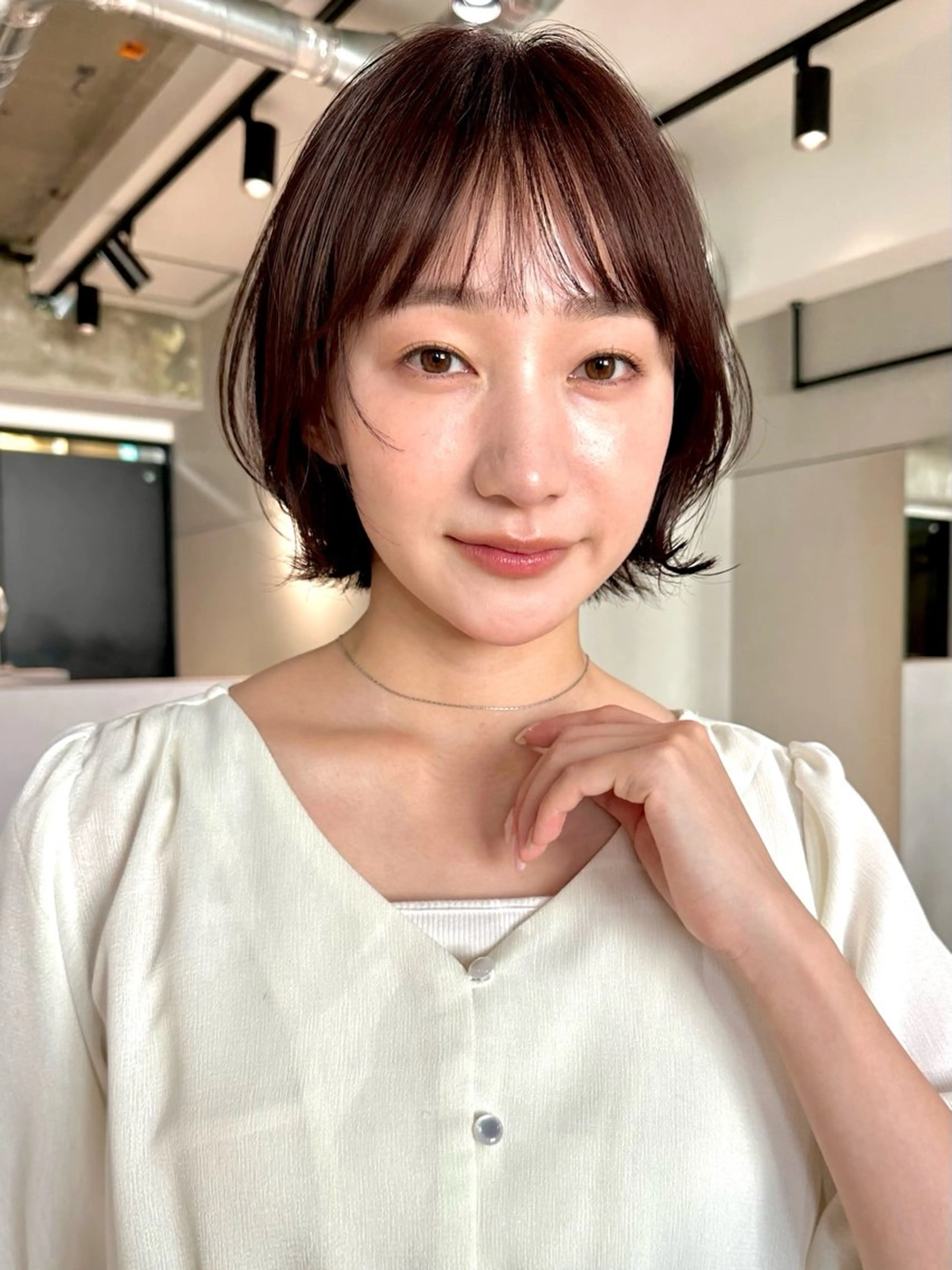 ショート カラー パーマ カット トリートメント kazuki【顔周り ×レイヤーカット】のヘアスタイル