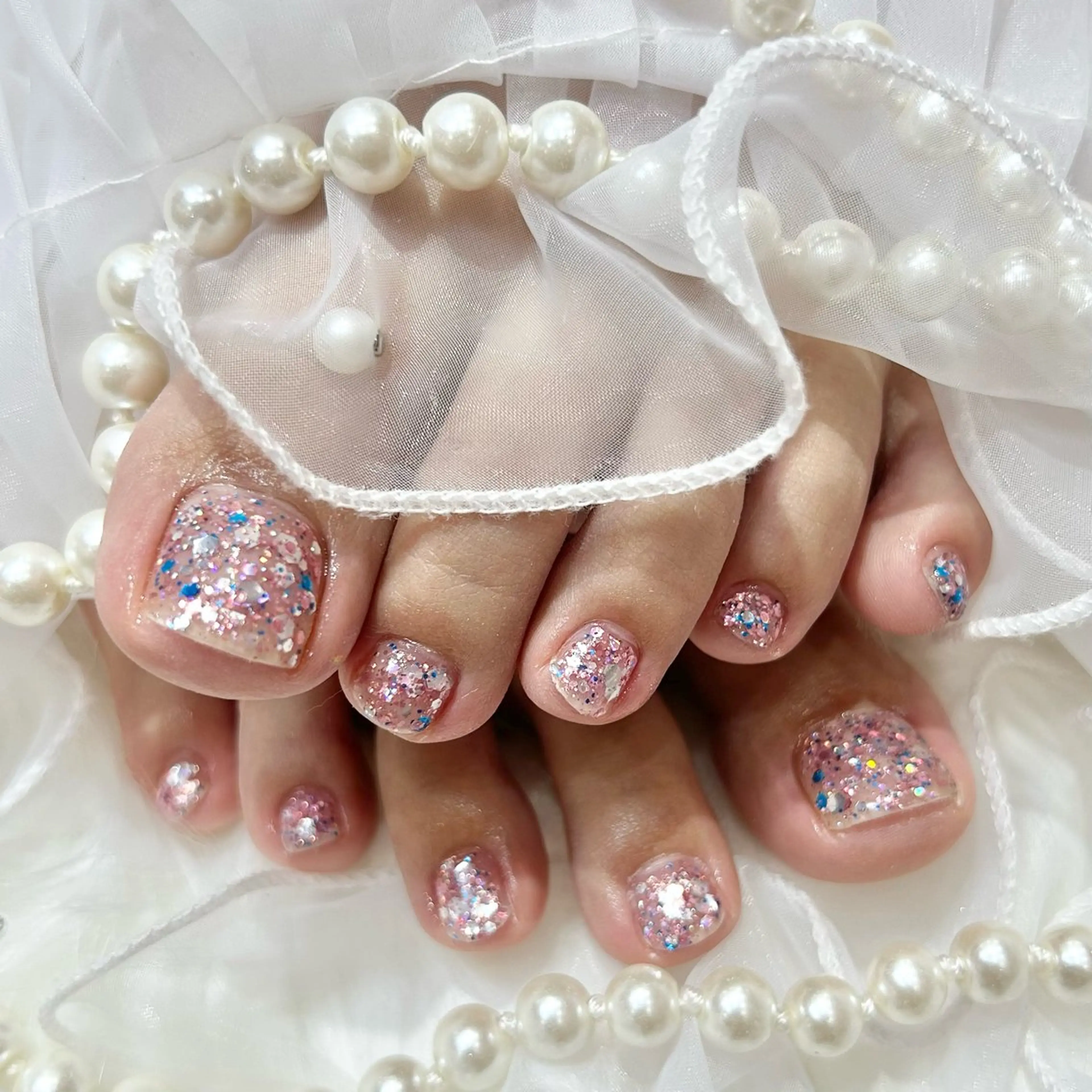 ネイル ラメ(グリッター) フットネイル WISTERIA ayumiのネイルデザイン