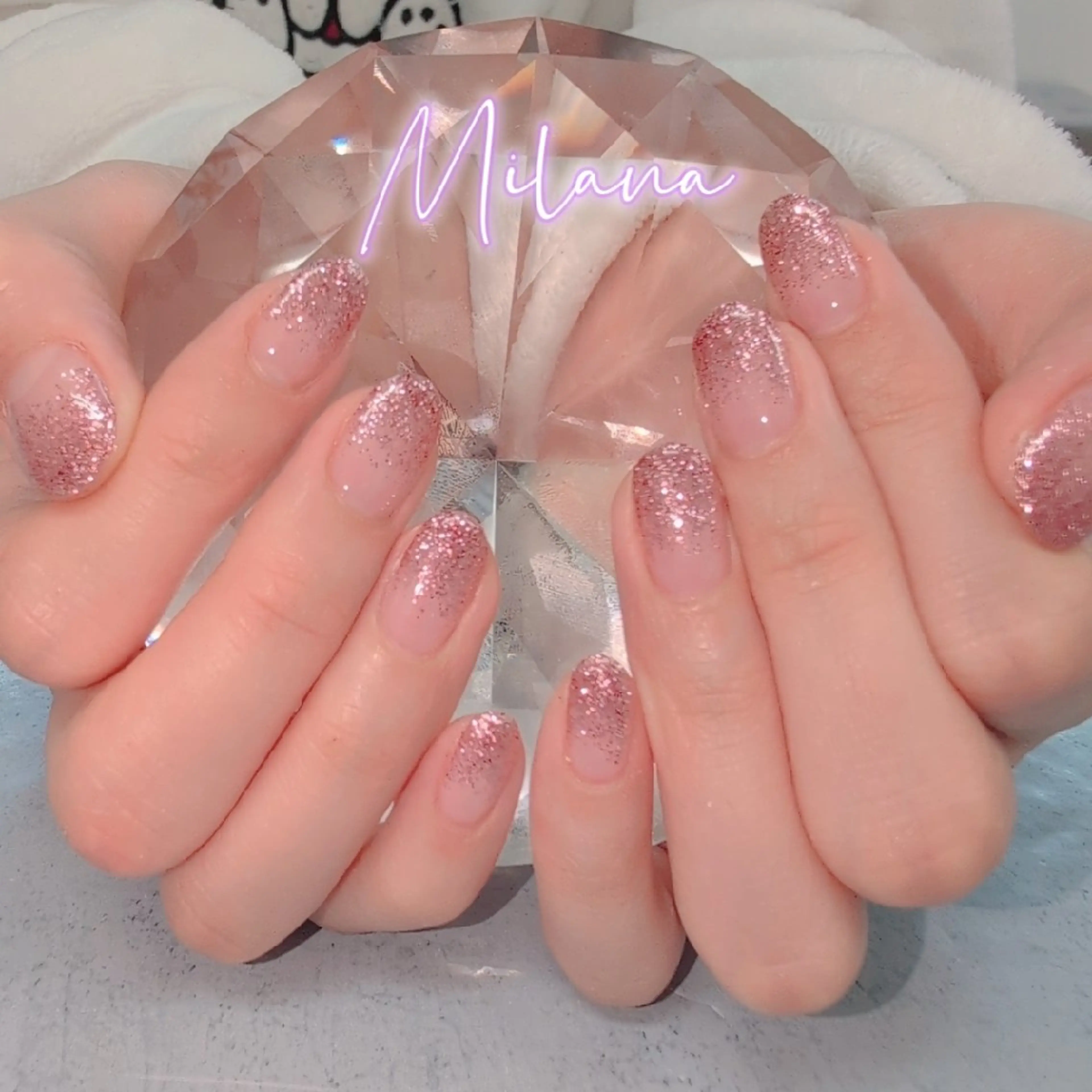 ネイル グラデーション ラメ(グリッター) ラメグラデーション ハンドネイル Milana 川瀬のネイルデザイン