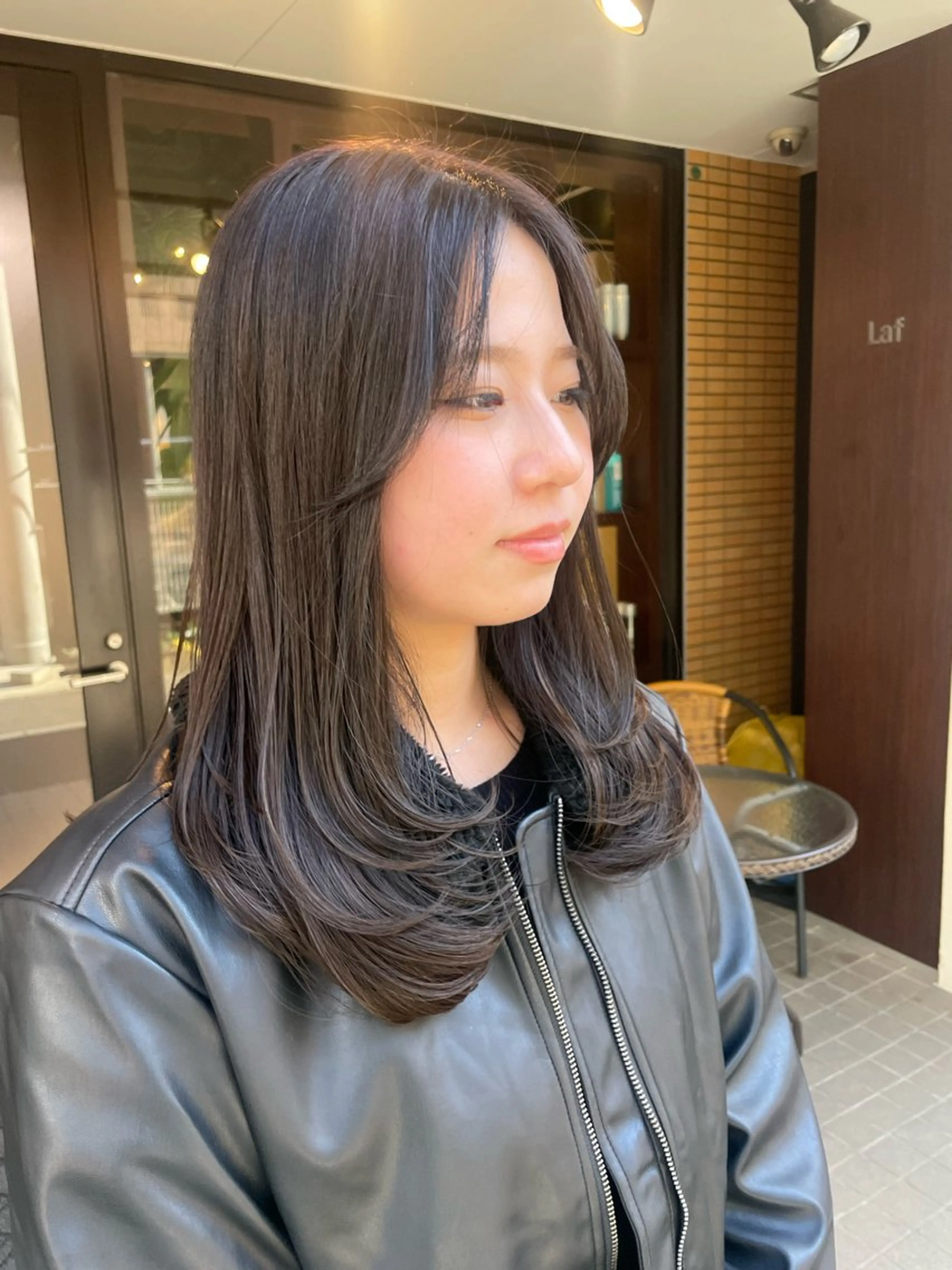 ロング カラー ブルーカラー ブルージュ レイヤーカット カット ヘアカラー トリートメント しのはら まどかのヘアスタイル