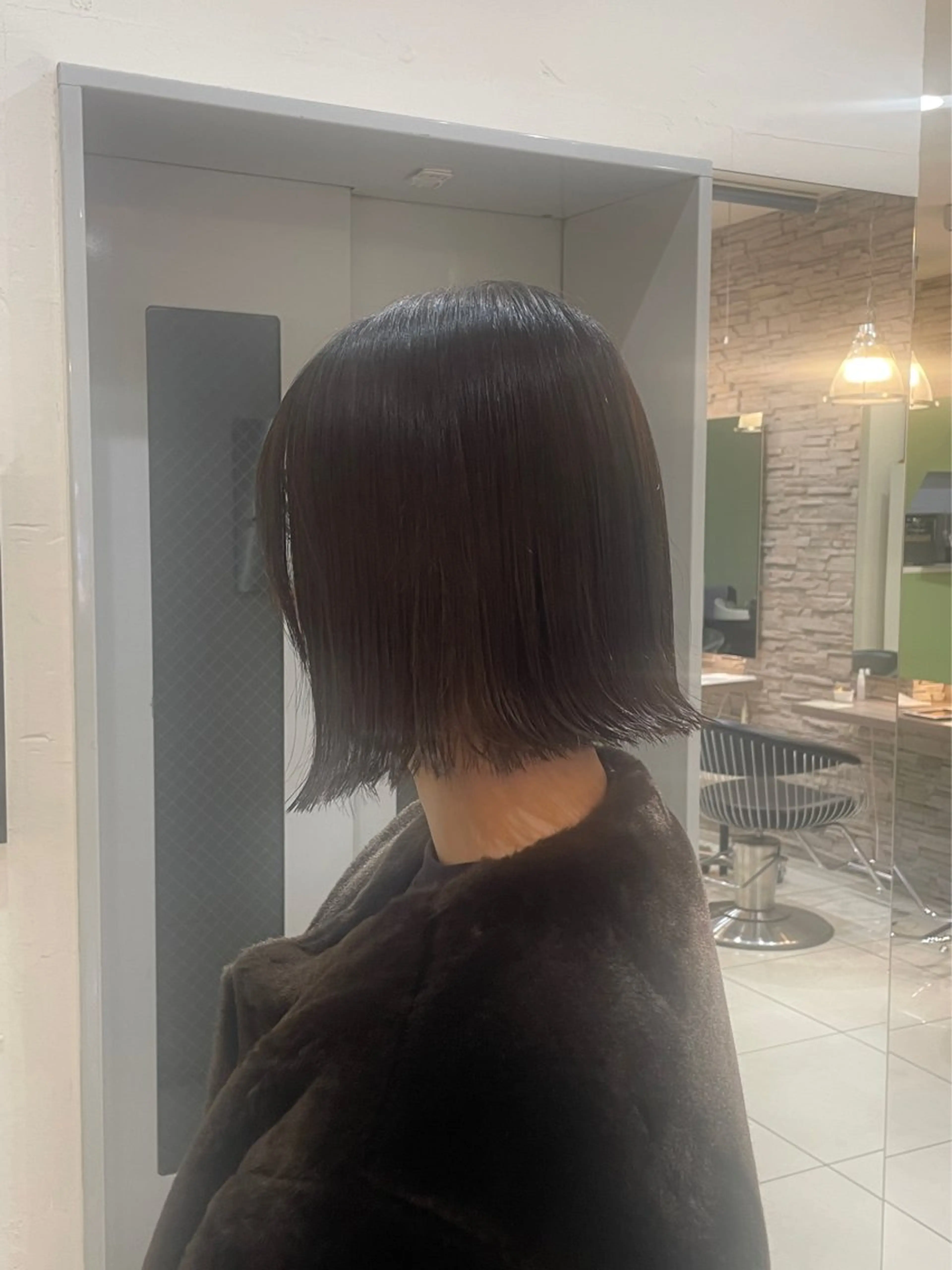 ショート ボブ 外ハネヘア seek next／ ゆうな🎀のヘアスタイル