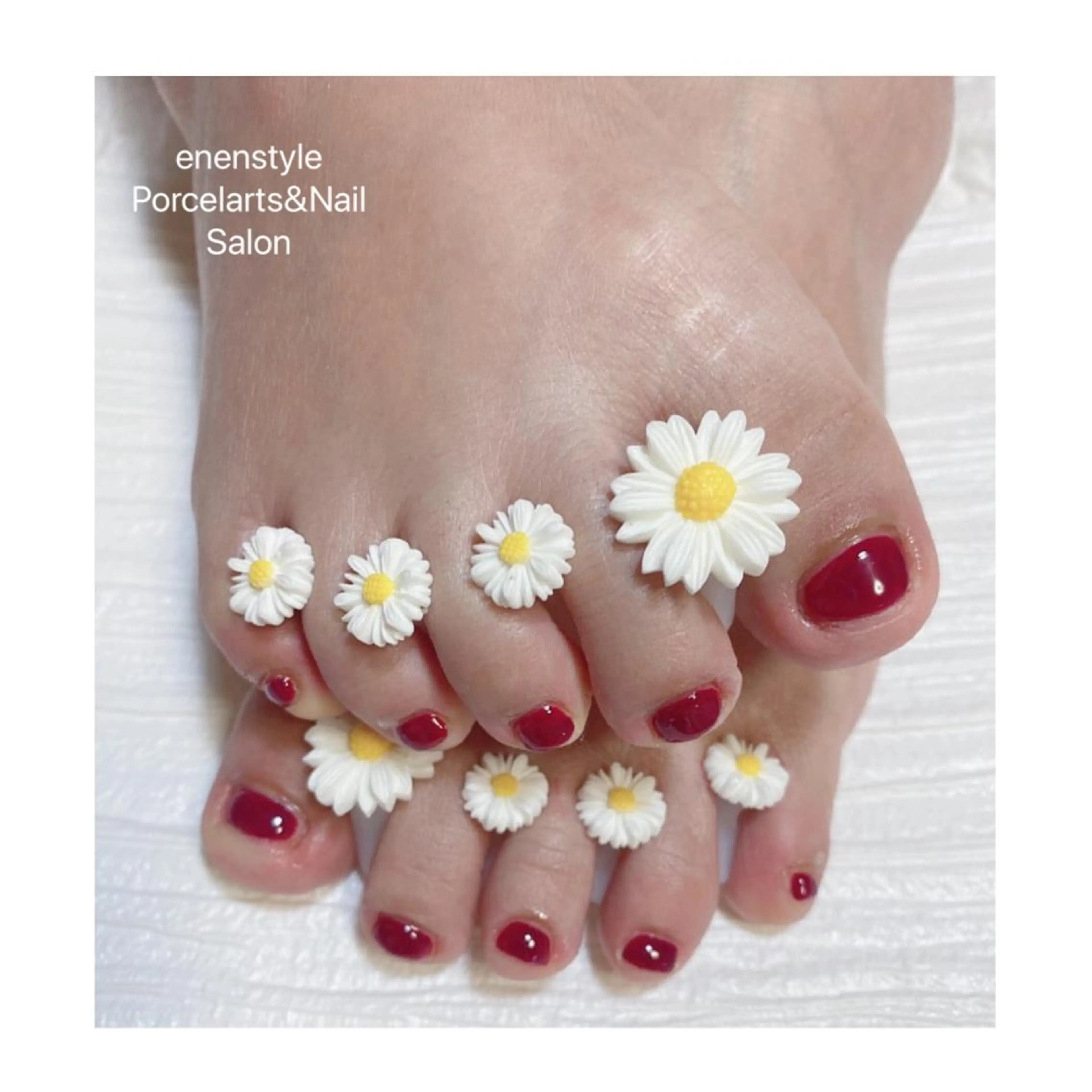 ショート ネイル ハンドネイル フットネイル 👑enen style👑のネイルデザイン