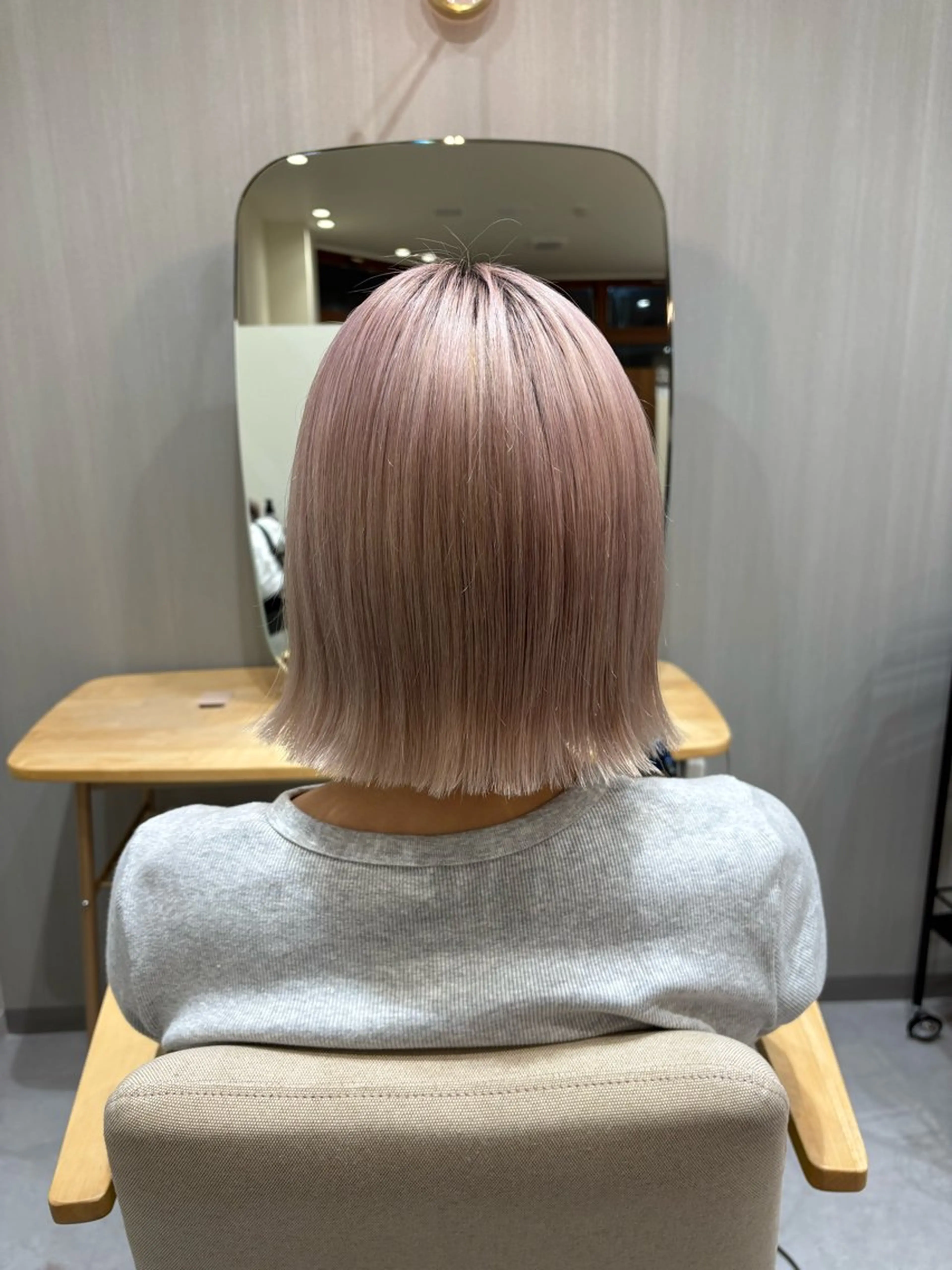 ショート 吉田 絢音のヘアスタイル