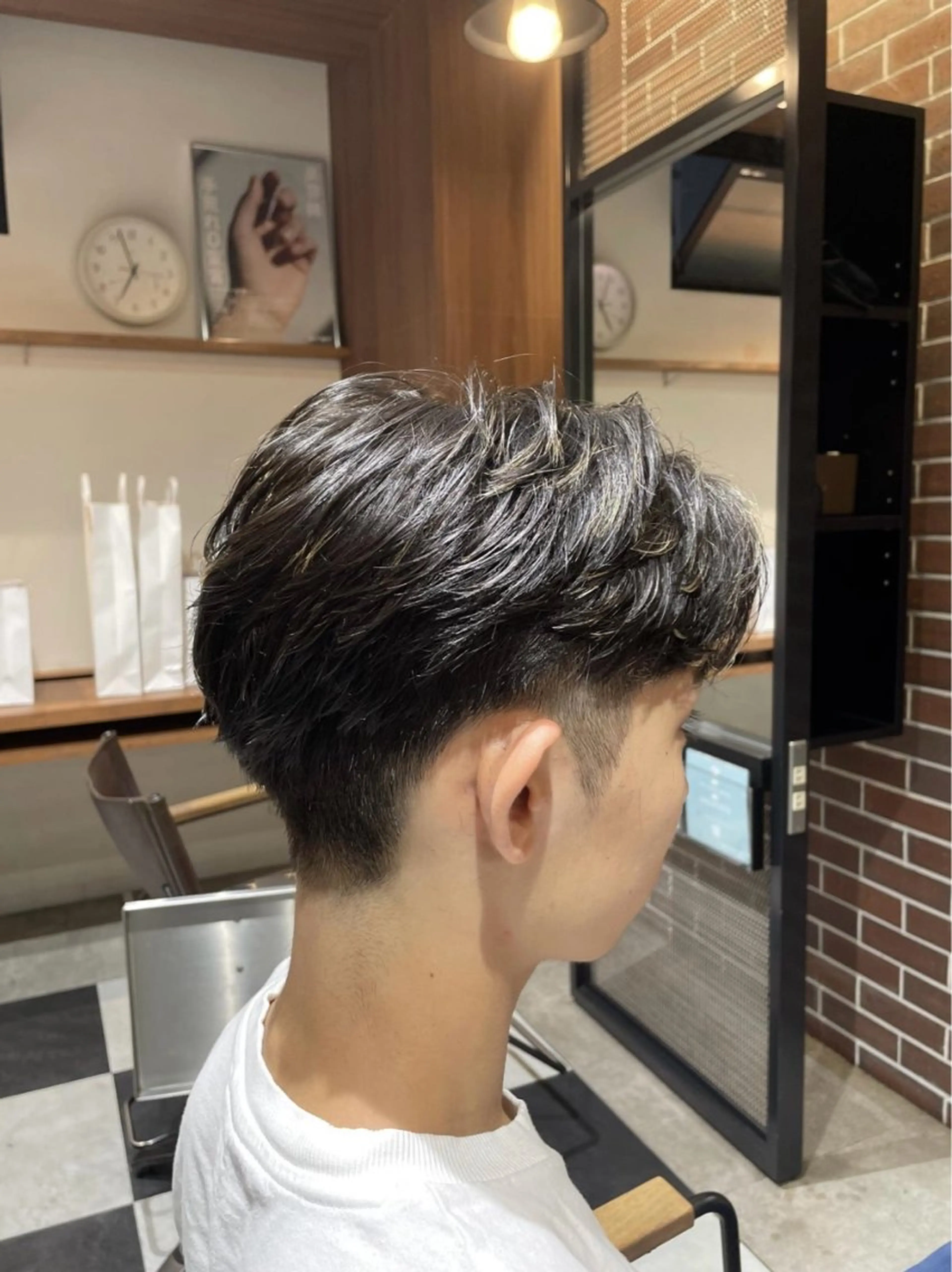 ショート パーマ メンズ フェザーパーマ メンズパーマ センターパート/ メンズパーマ/怜哉のヘアスタイル