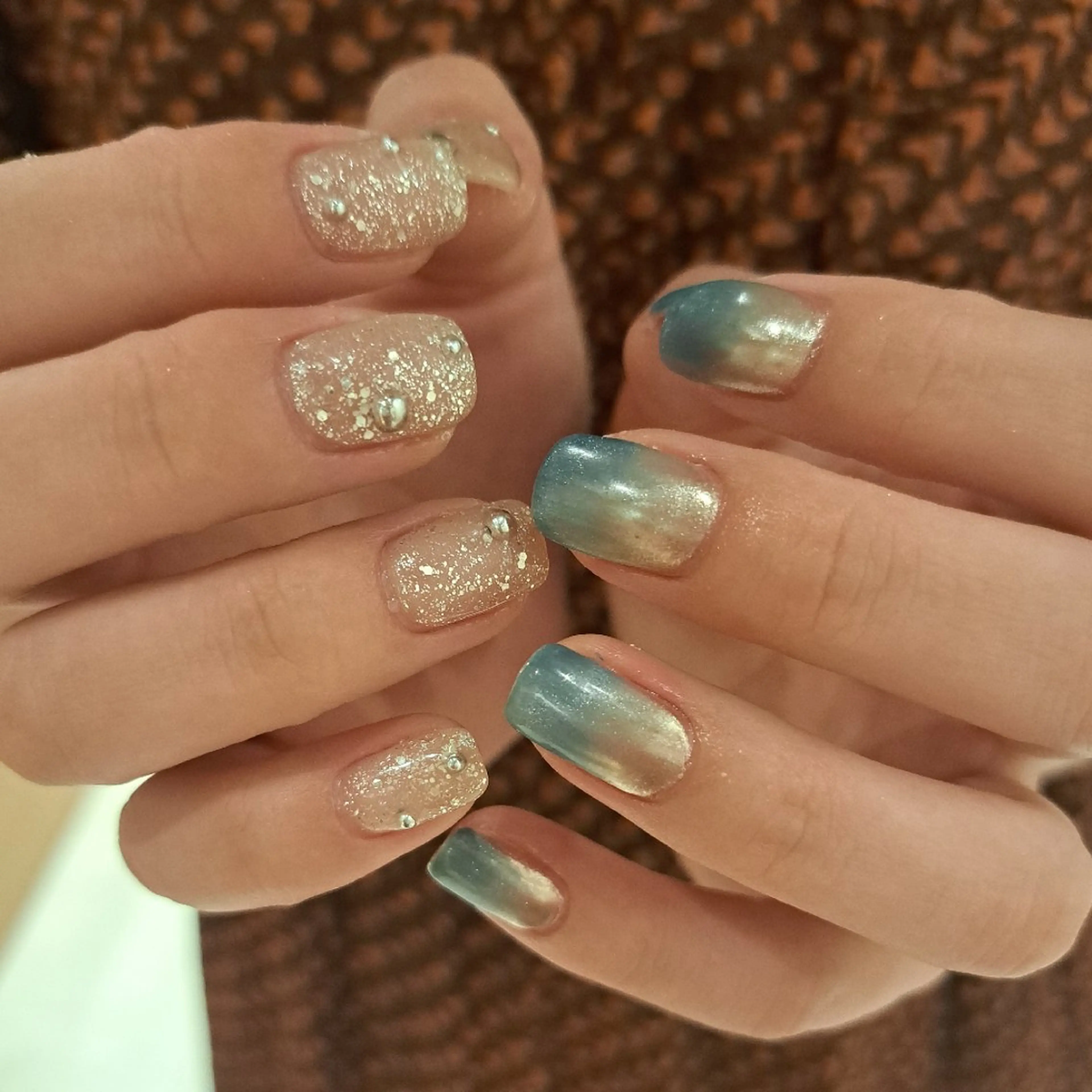 ネイル アートネイル ブルー ジェルネイル マグネットネイル ミラーネイル ハンドネイル Nail mood デザイン持ち込みokのネイルデザイン