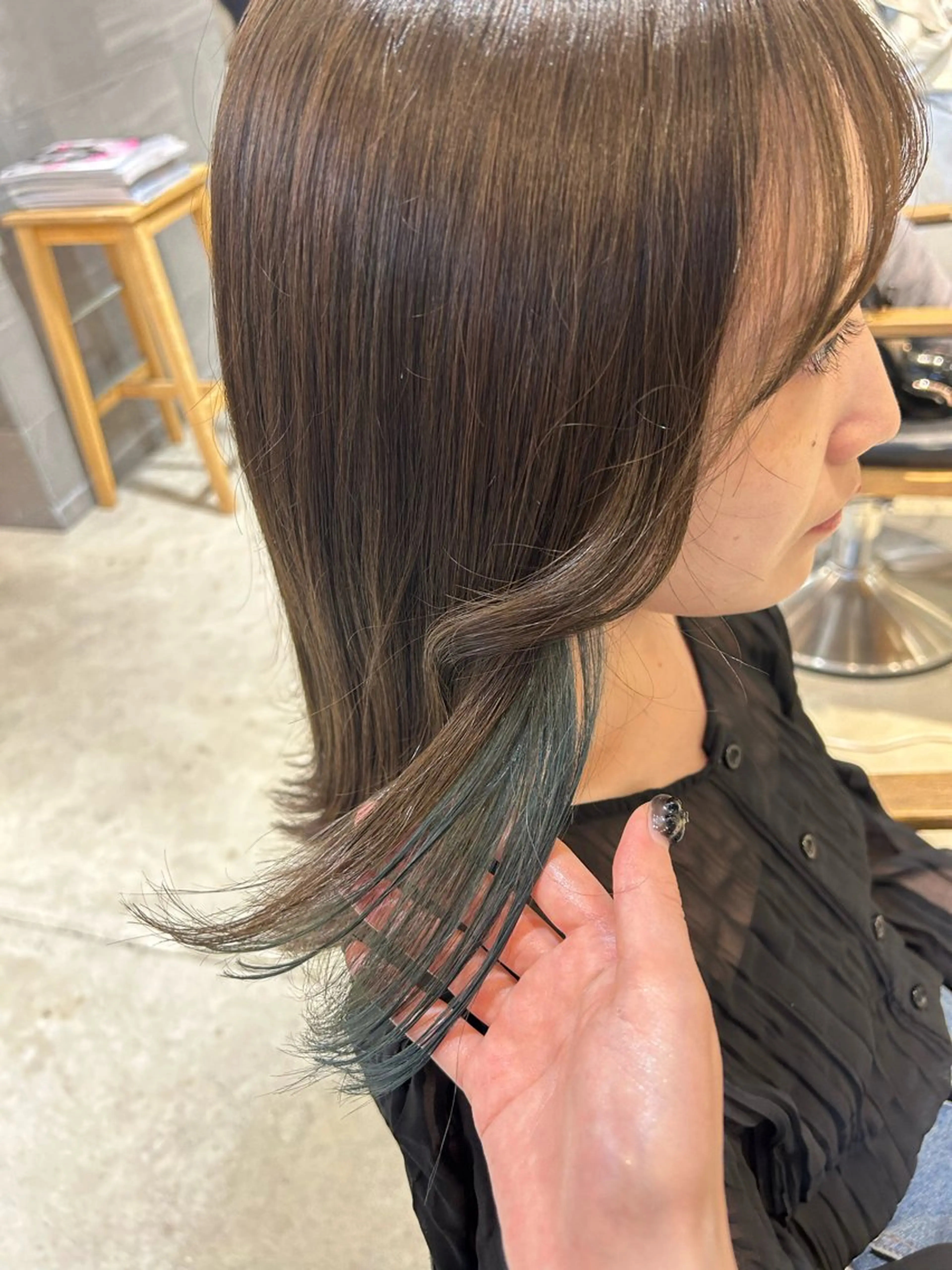 ミディアム カラー ・ nanokaのヘアスタイル