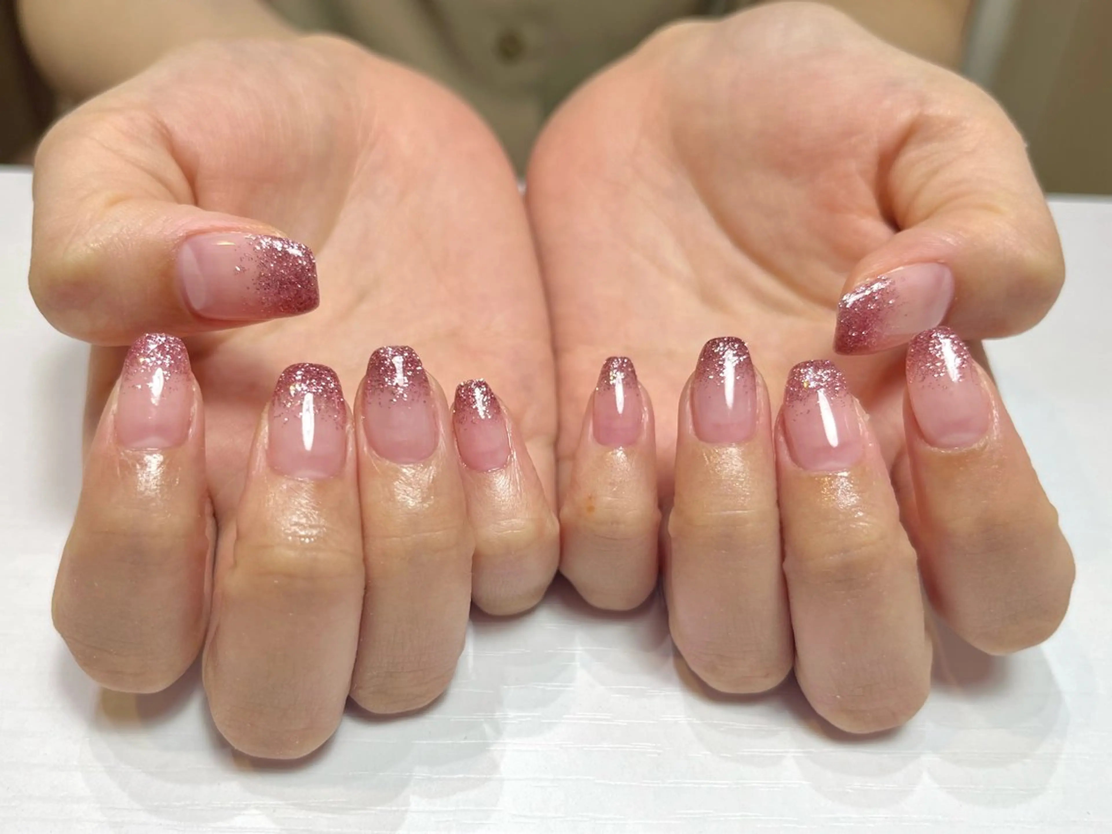 ネイル グラデーション ラメ(グリッター) ラメグラデーション ピンク RALUA名駅前店 安樂のネイルデザイン
