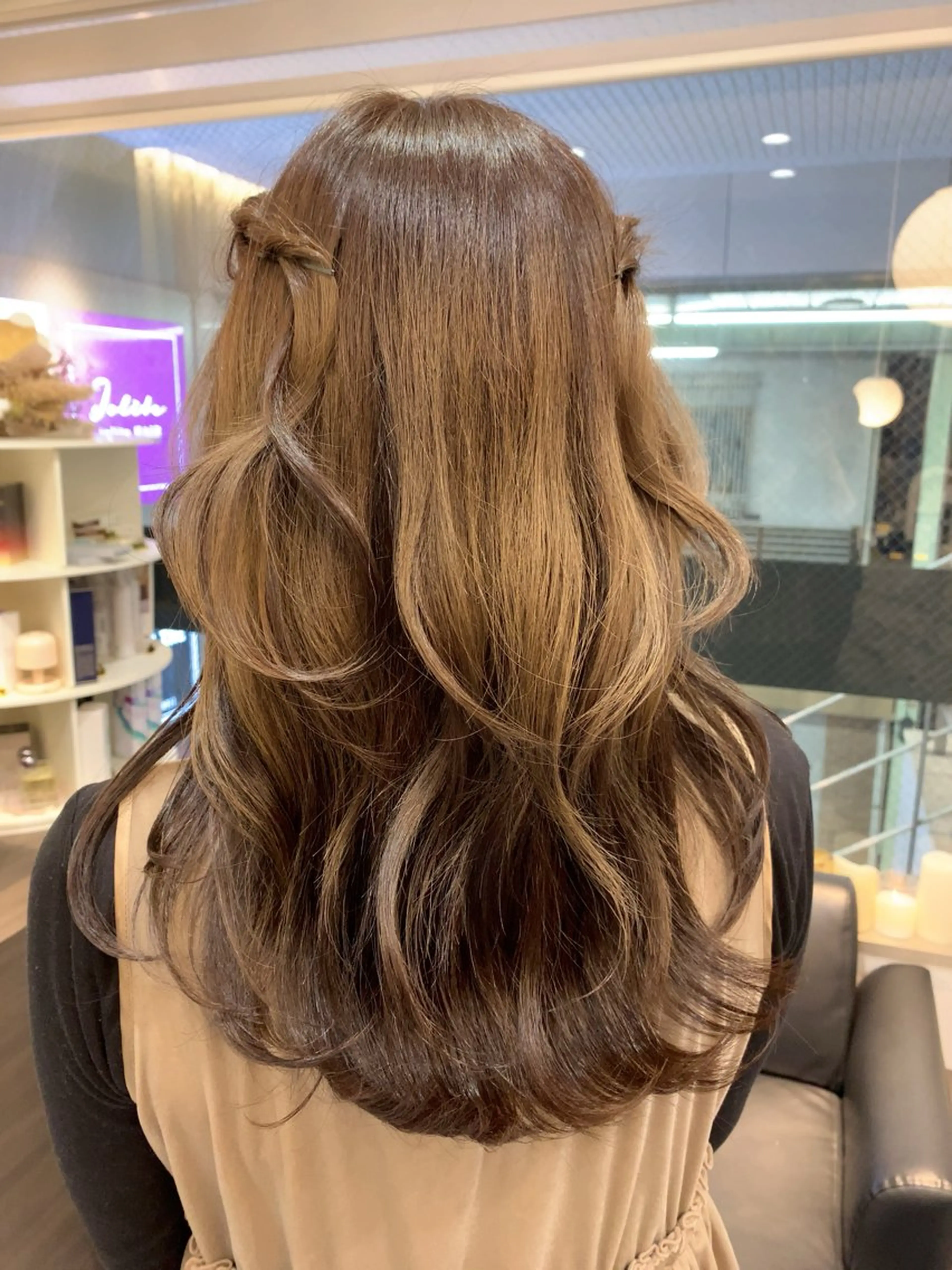 ロング ヘアアレンジ ioliteHAIR AYAのヘアスタイル