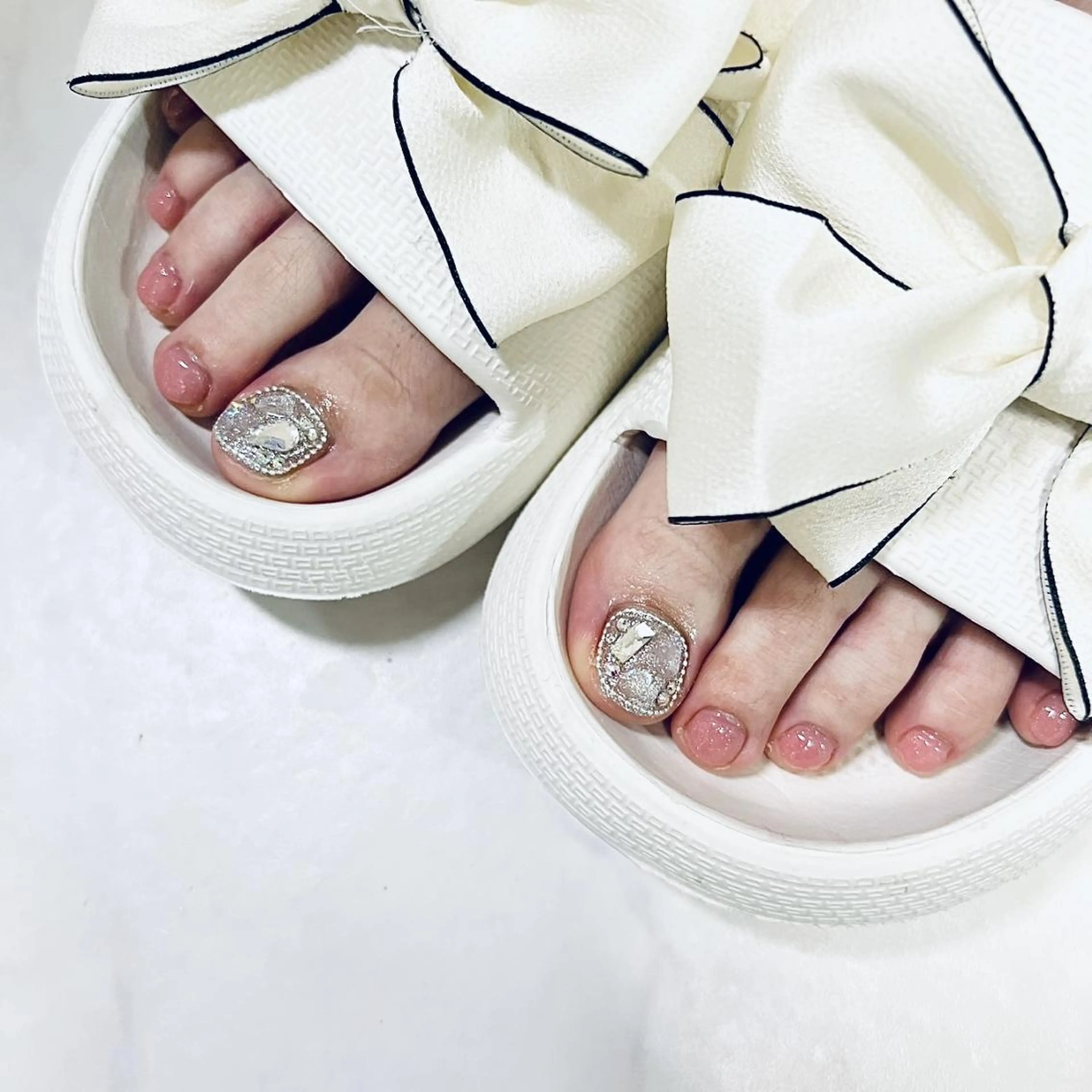 ネイル フットネイル ✩.*🎀 aoi🎀のネイルデザイン