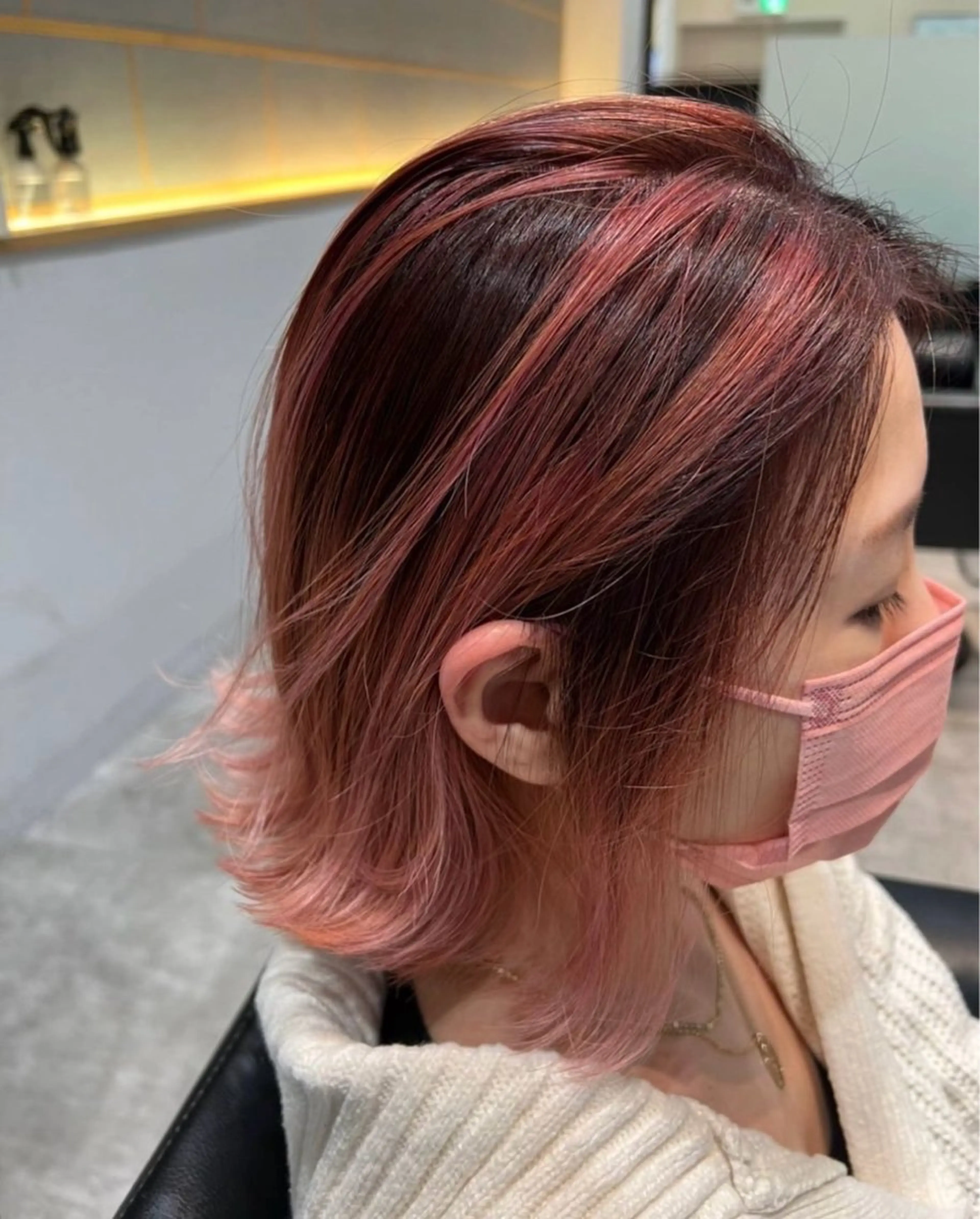 カラー 林 美月のヘアスタイル