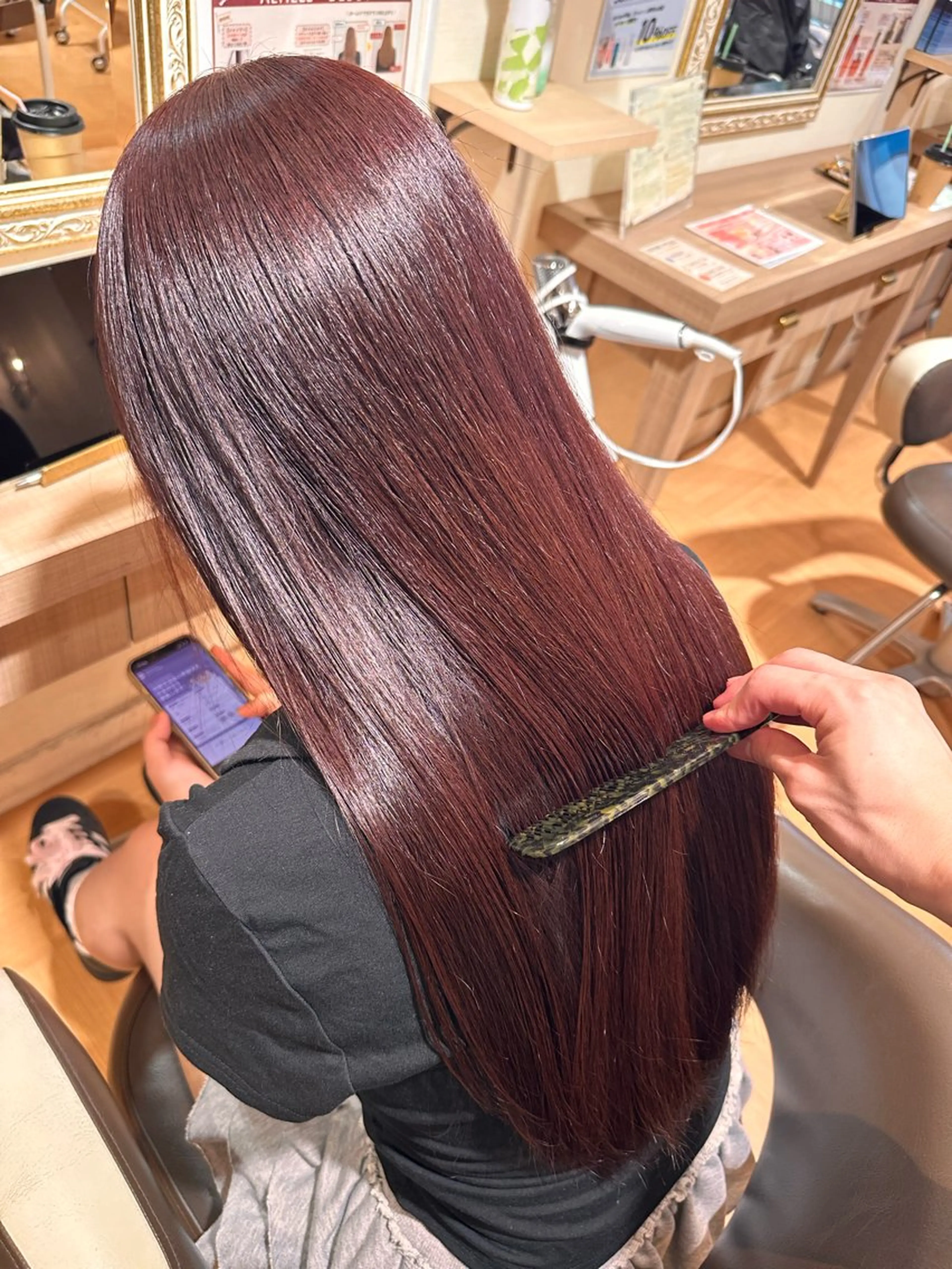 ロング ヘアカラー 【yuni】 コタロウのヘアスタイル