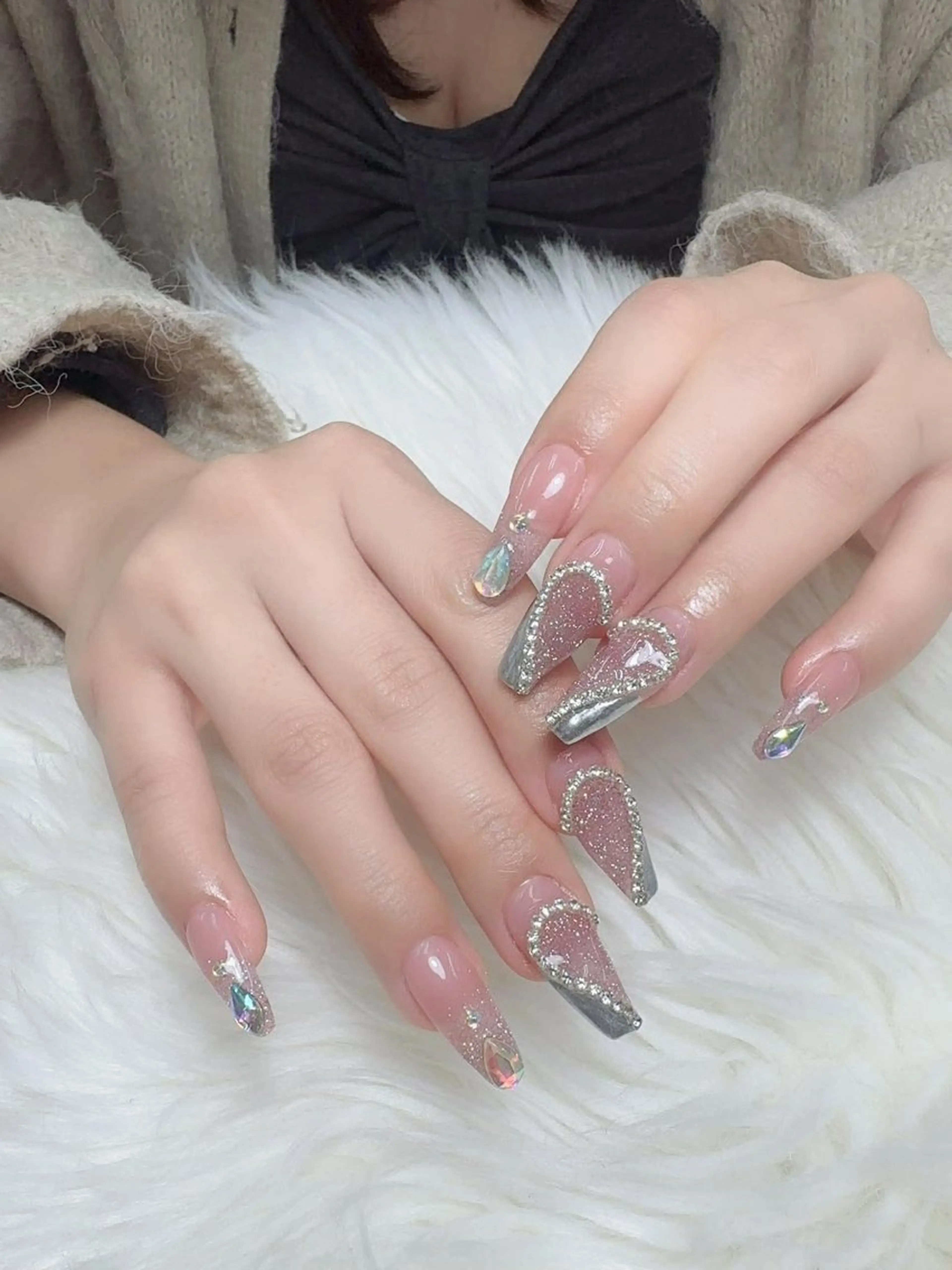 ネイル フレンチネイル グラデーション 韓国ネイル マグネットネイル ミラーネイル ハンドネイル Squen Nail 【持ち込みOK】のネイルデザイン