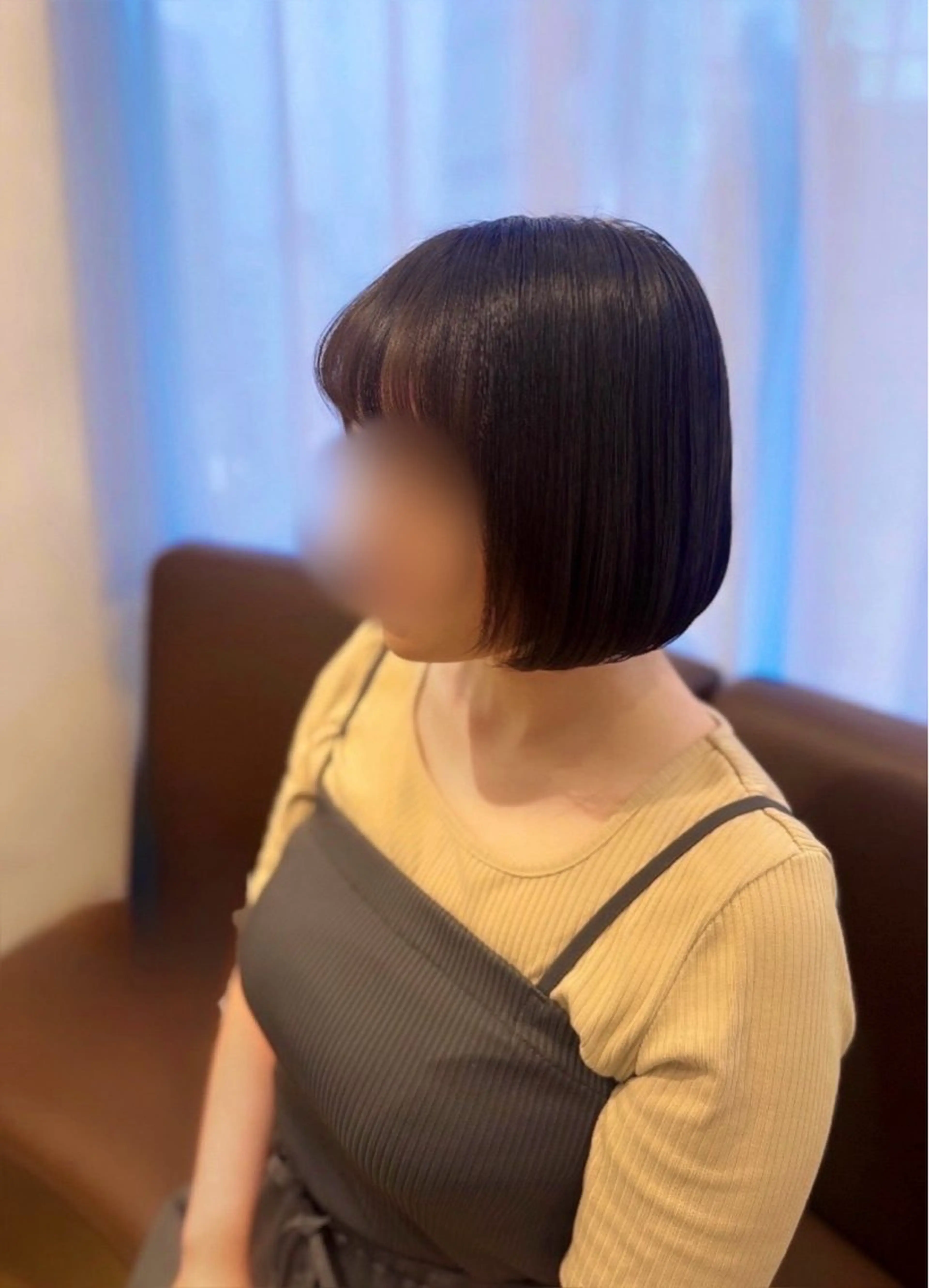ショート カット 透明感カラー💜 モテ髪 空陽💙のヘアスタイル