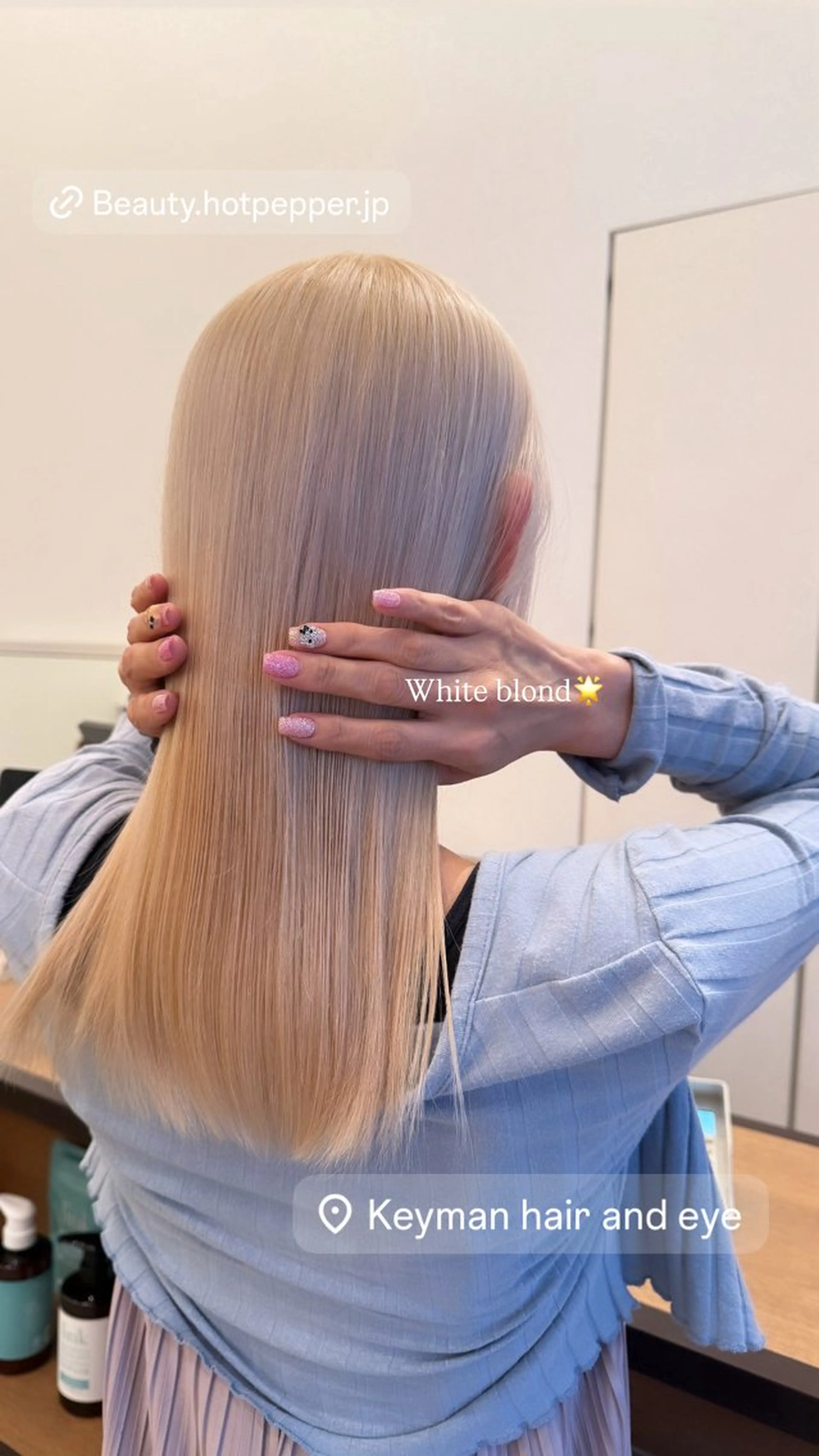 セミロング カラー 抜きっぱなしブロンド KEYMAN MEGUMIのヘアスタイル