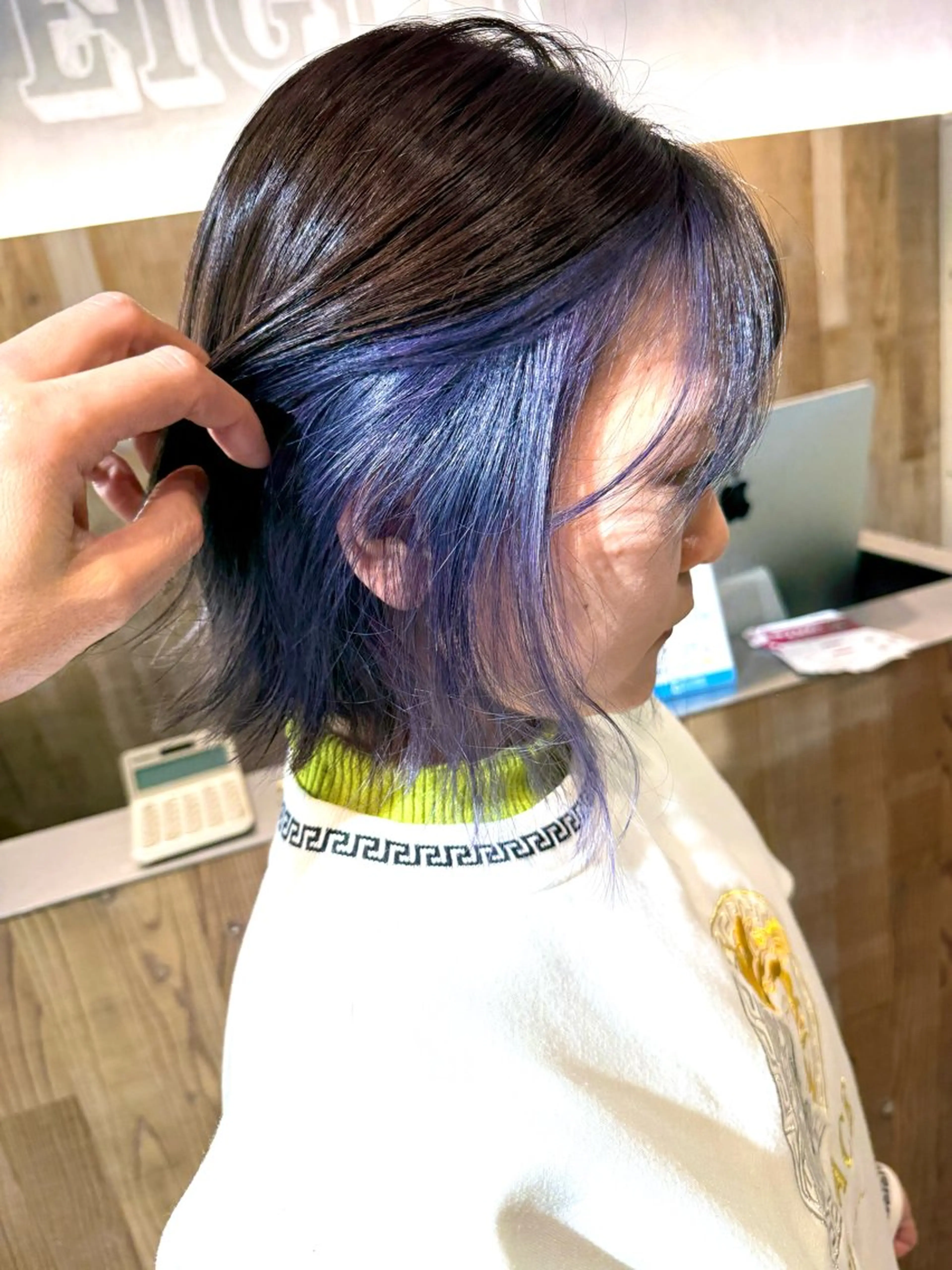 ショート カラー ブリーチ ヘアカラー 色気レイヤー& ショートはお任せ🌟のヘアスタイル