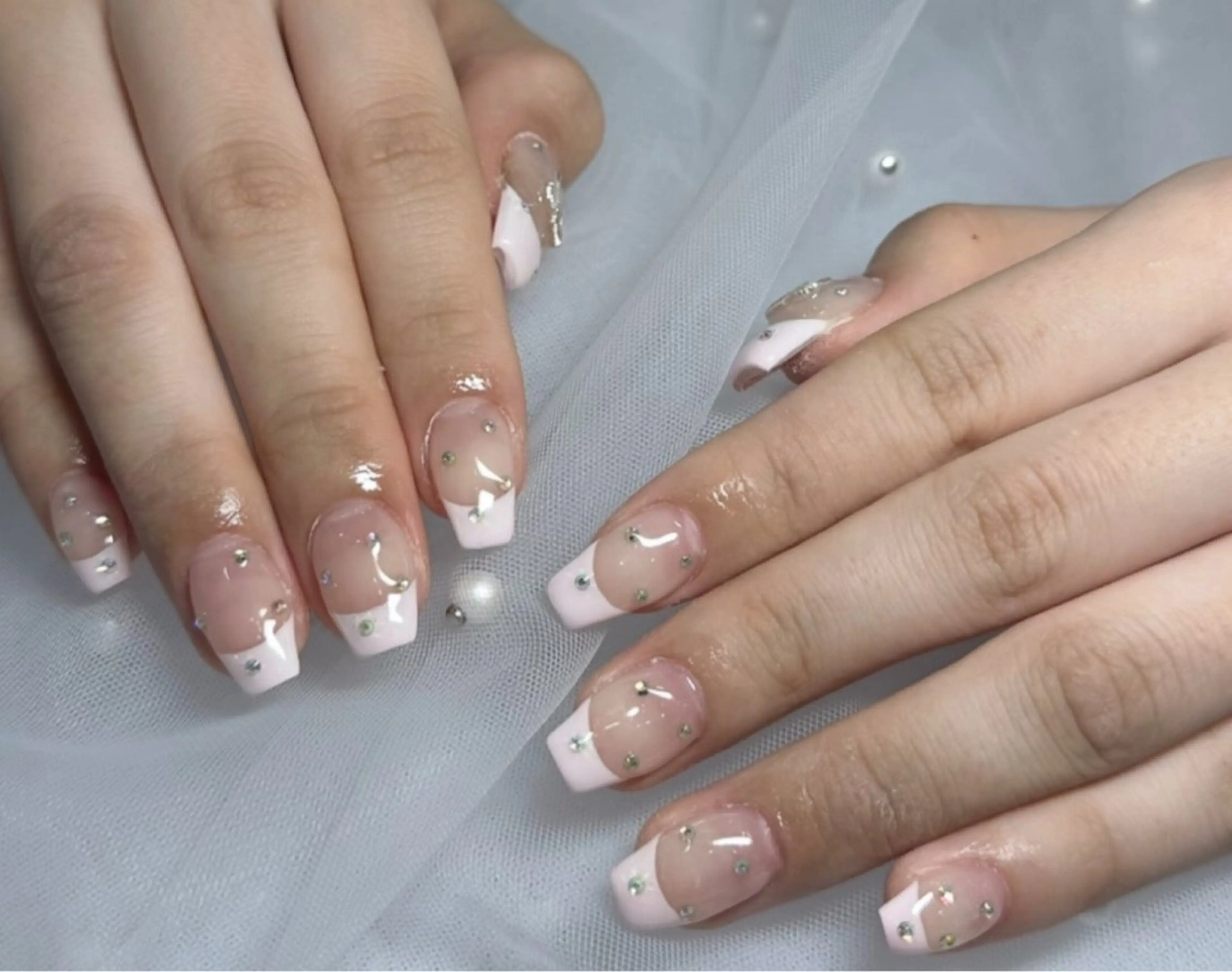 ネイル ハンドネイル フットネイル LAVISH nanamiのネイルデザイン