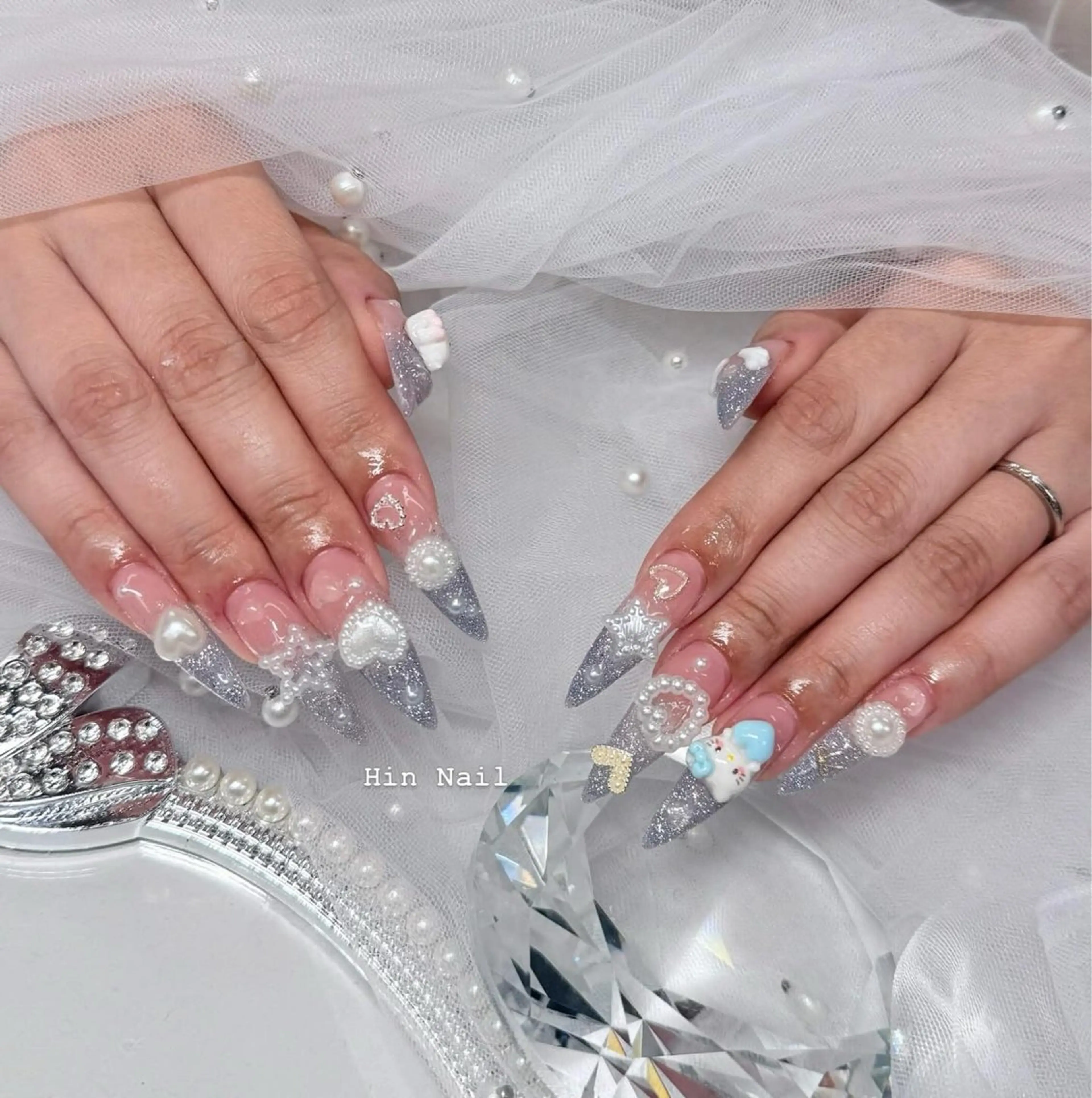 ネイル ハンドネイル HIN NAILのネイルデザイン