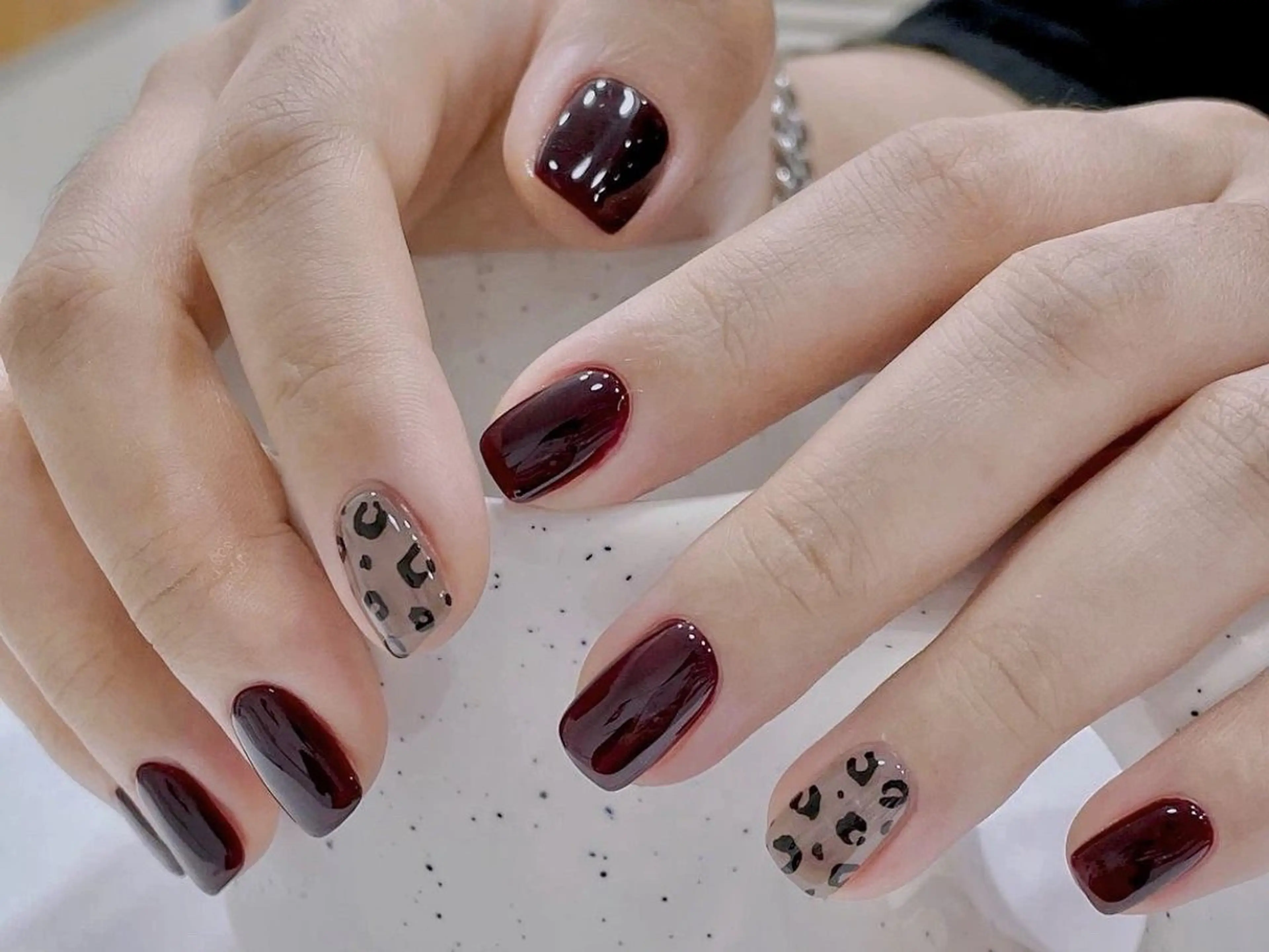 ネイル ハンドネイル OCEAN nail パラジェル　取扱い店のネイルデザイン