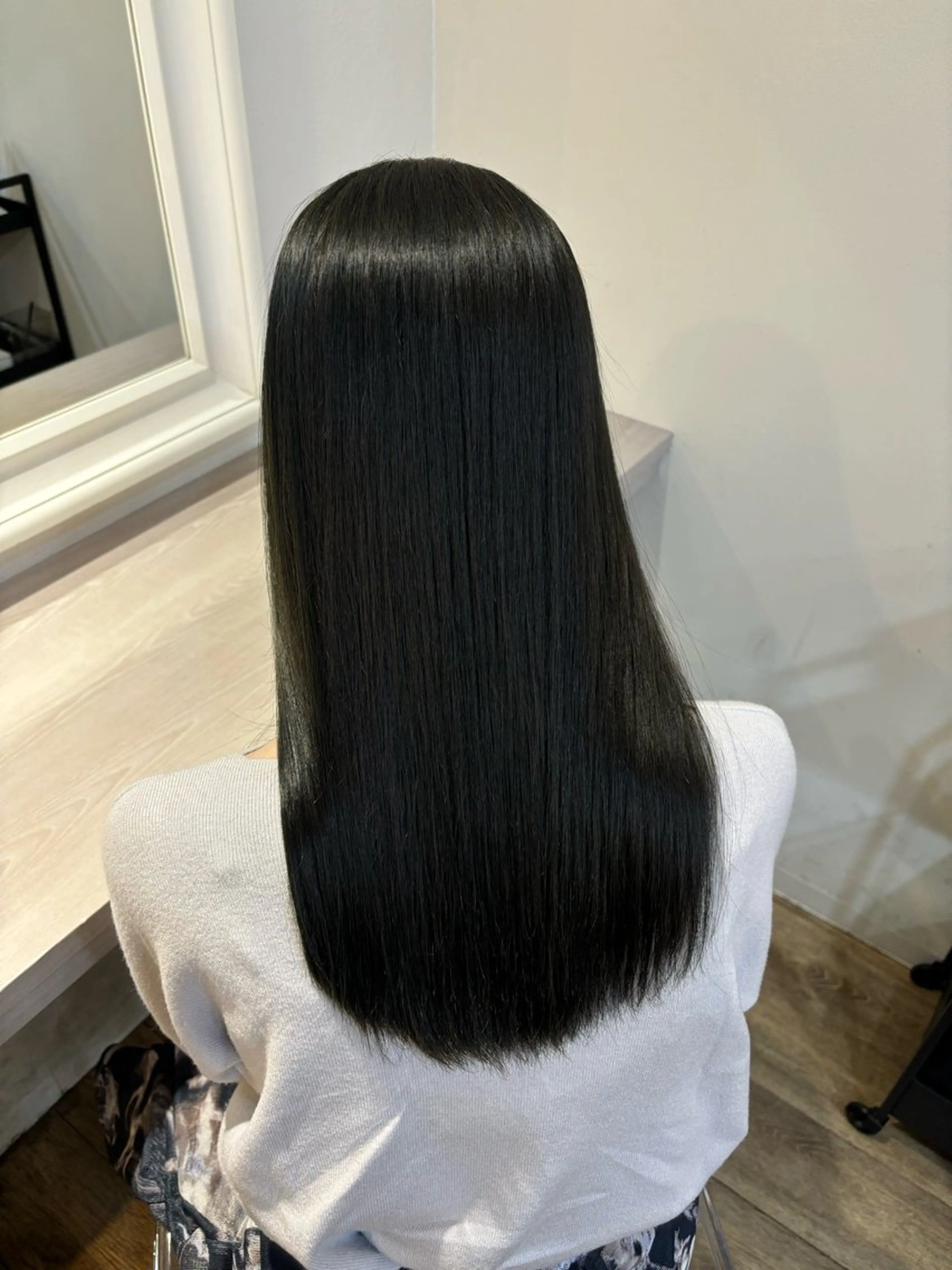 ロング カラー ブリーチ ブリーチなしカラー ヘアカラー ブリーチなしベージュ 特化 松村 茶屋町のヘアスタイル