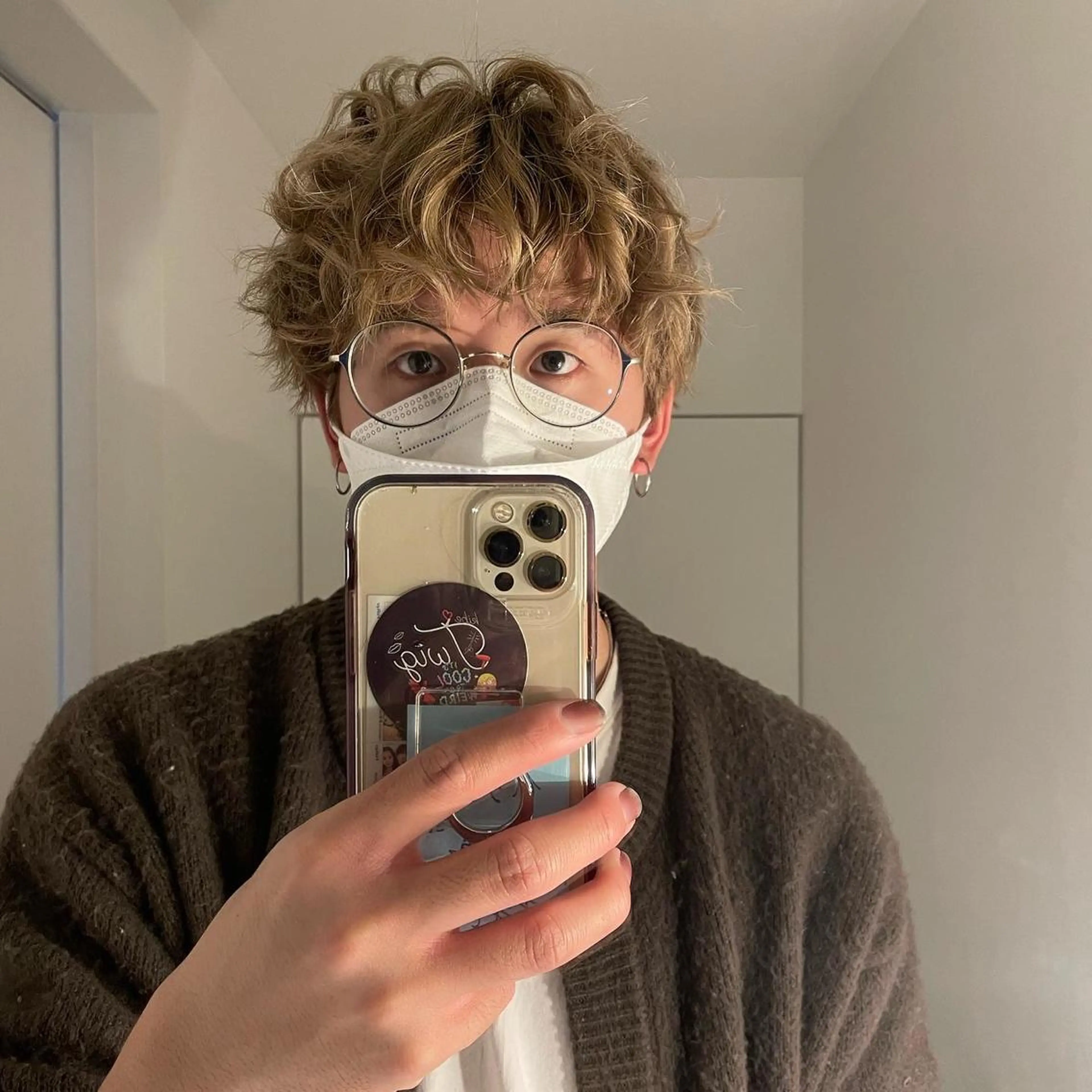 メンズ アイブロウ 似合わせカット🫧/ パーマ🥇/KIBEのヘアスタイル