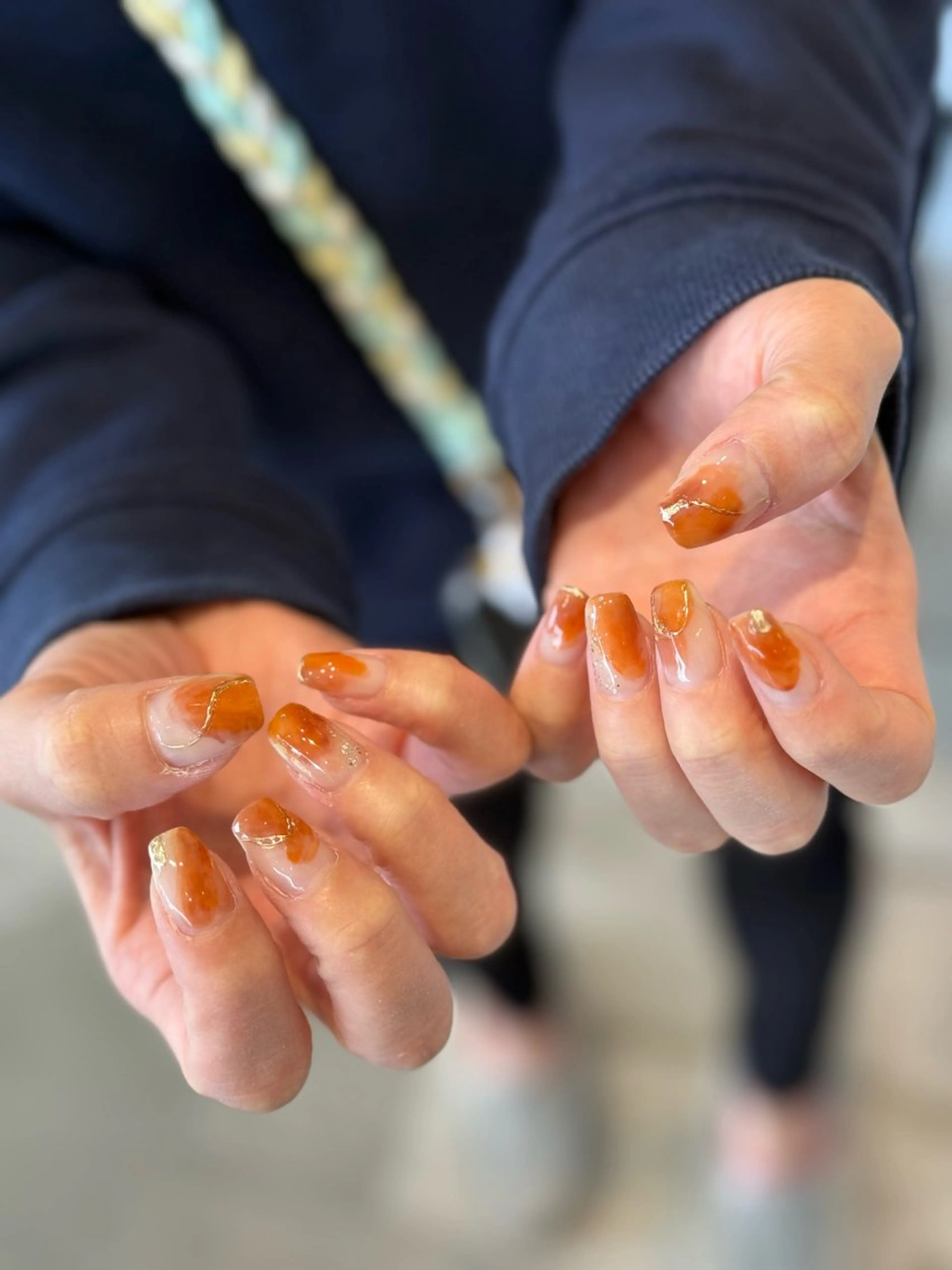 ネイル ブラウン ニュアンスネイル オレンジ Manami /熊谷ネイルのネイルデザイン