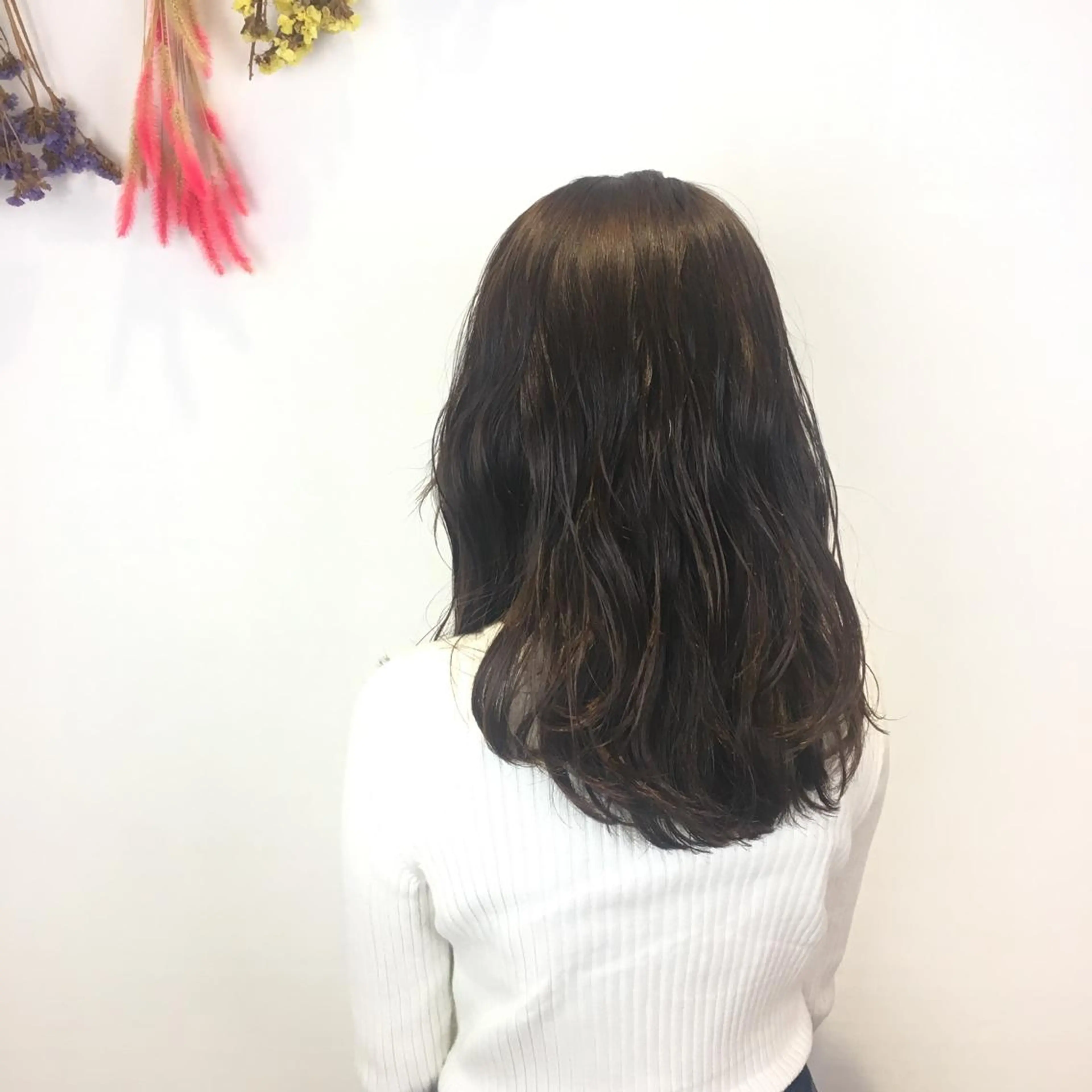 セミロング カラー イルミナカラー 小顔レイヤー/ ベージュ🤍Rieのヘアスタイル