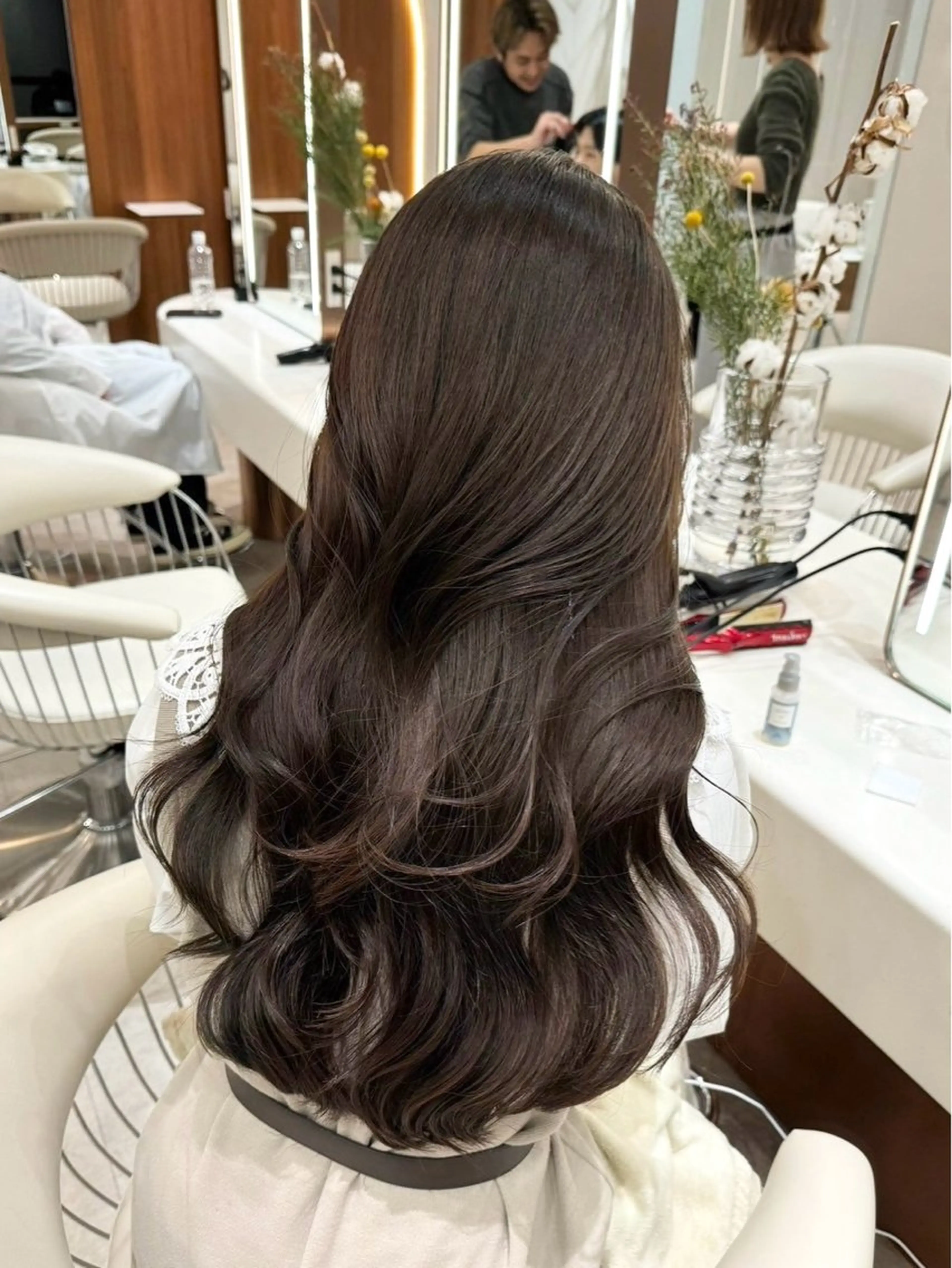 セミロング カラー ブラウンカラー チョコレートブラウン レイヤーカット カット ヘアカラー トリートメント レイヤー/ハッシュ 渋谷/サッタのヘアスタイル