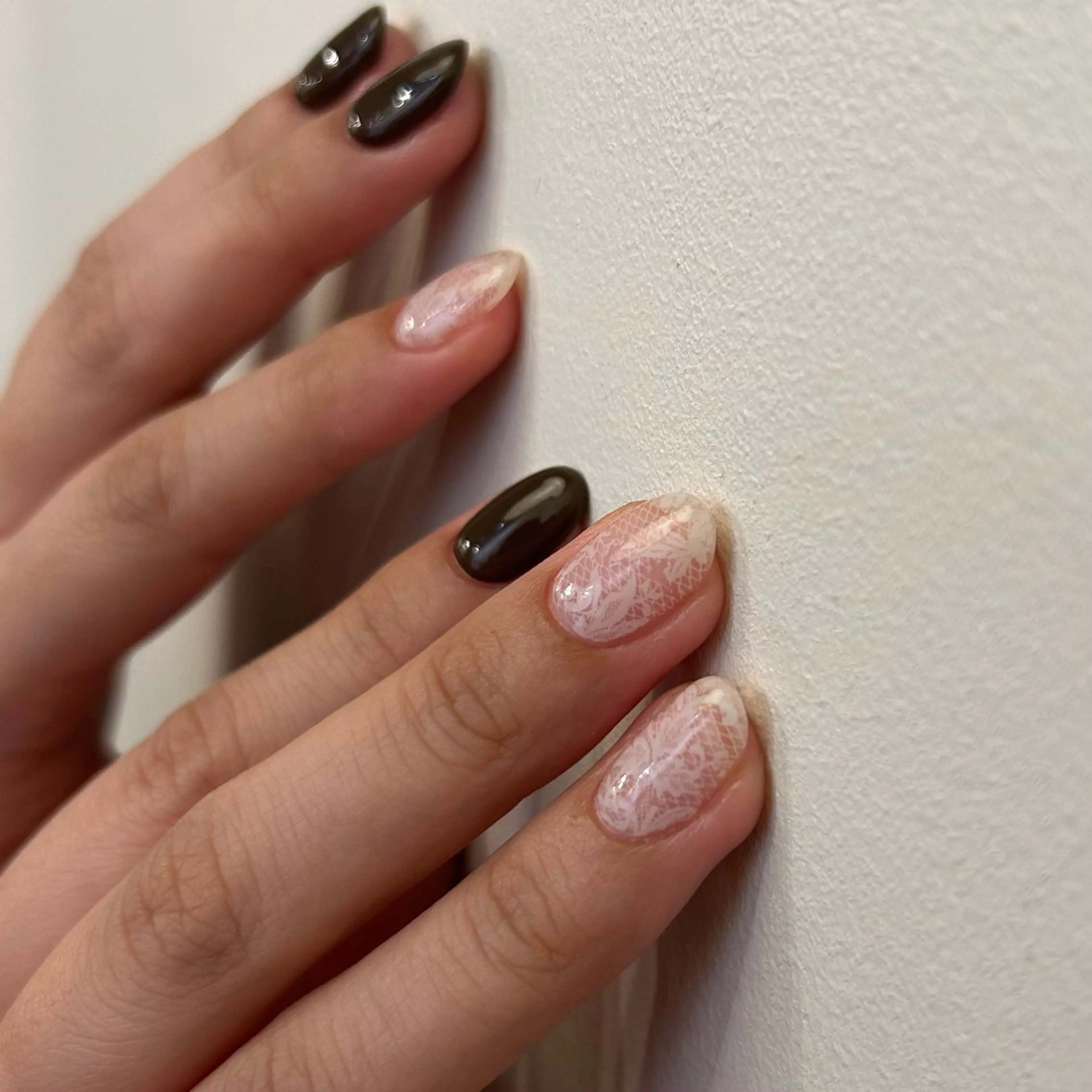 ネイル レース ハンドネイル Yumi シンプルネイルのネイルデザイン