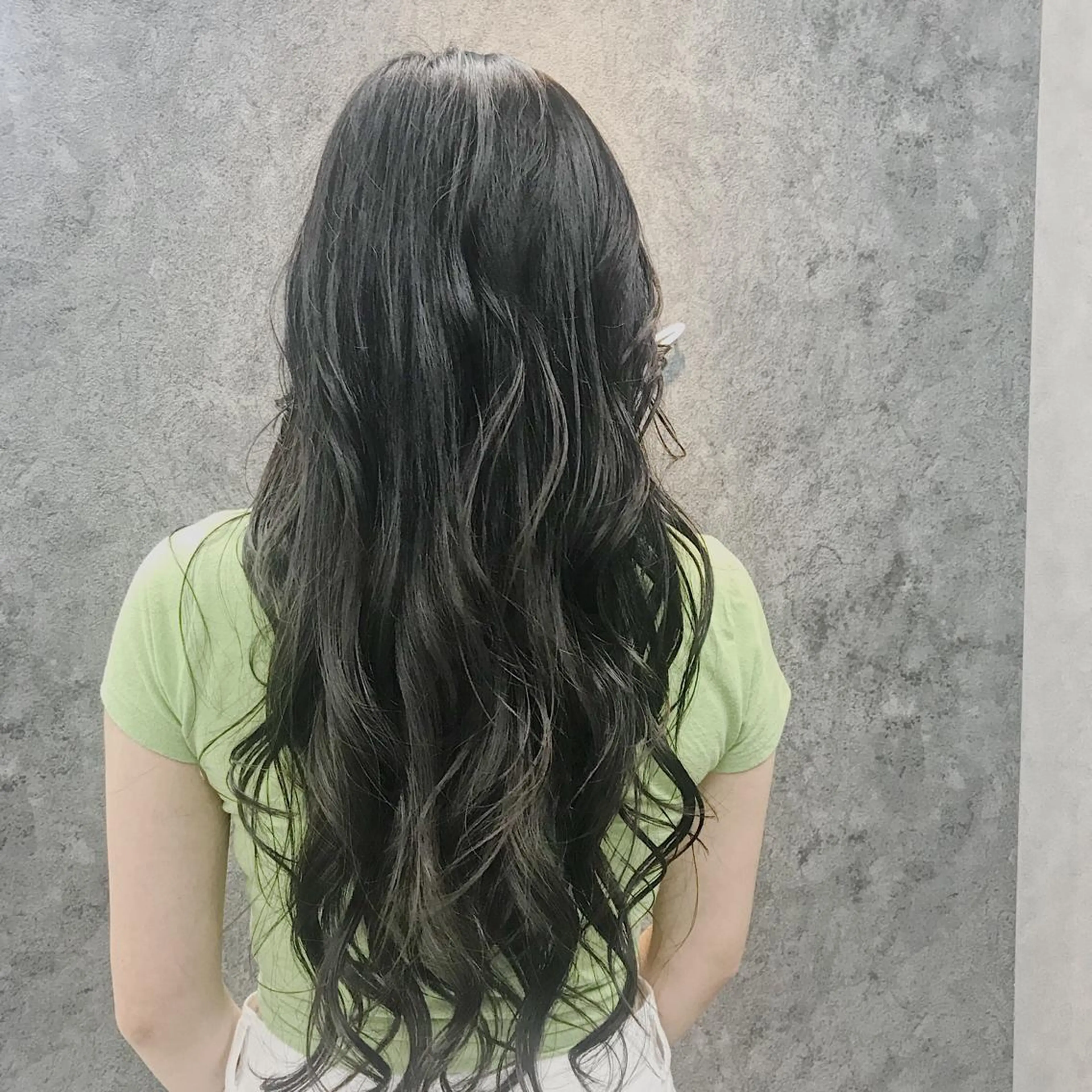 セミロング 所渉/韓国レイヤー /ウルフカットのヘアスタイル