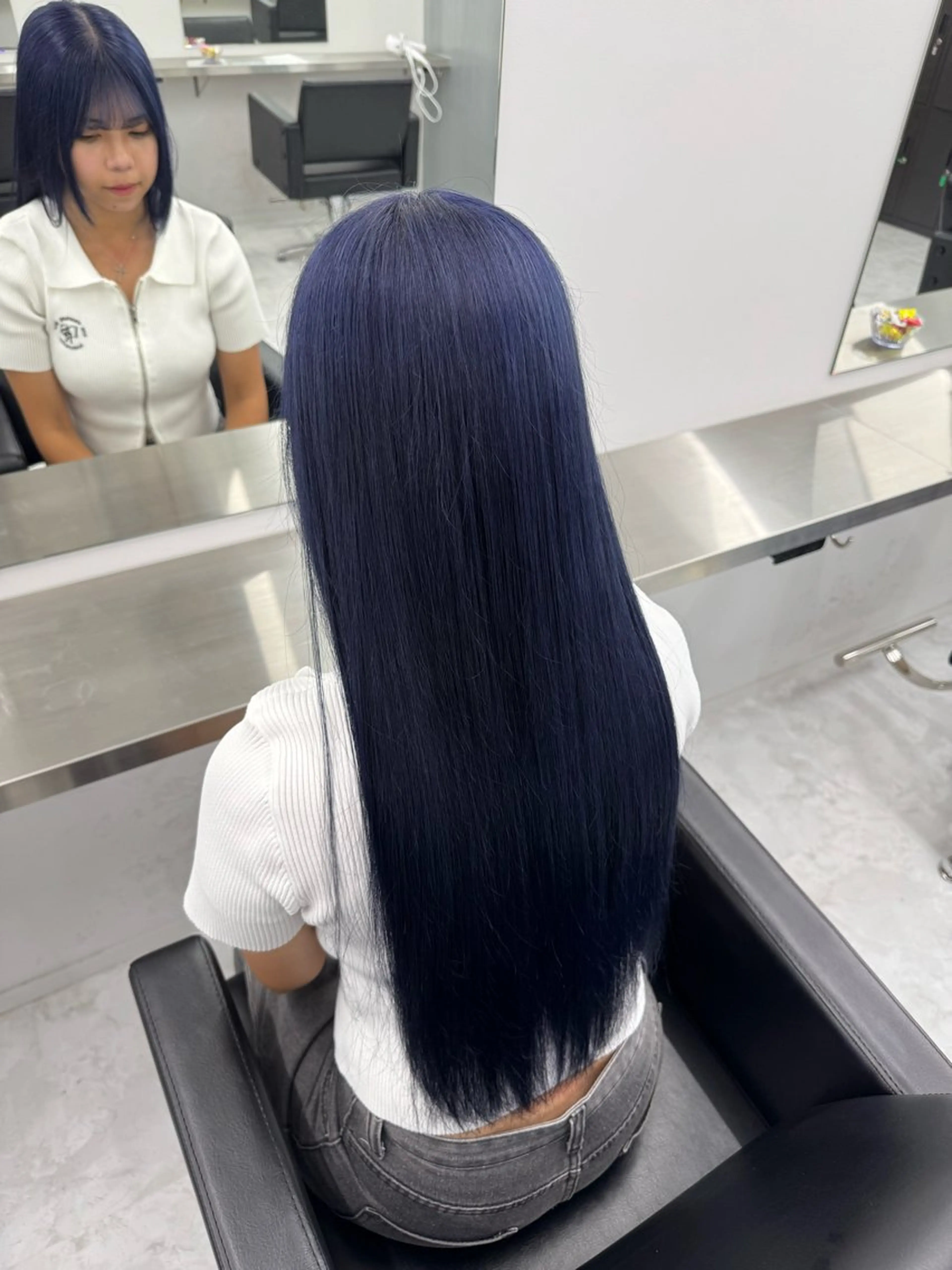 ロング うる艶🫧寒色カラー 💜🦋🫧ミズキのヘアスタイル